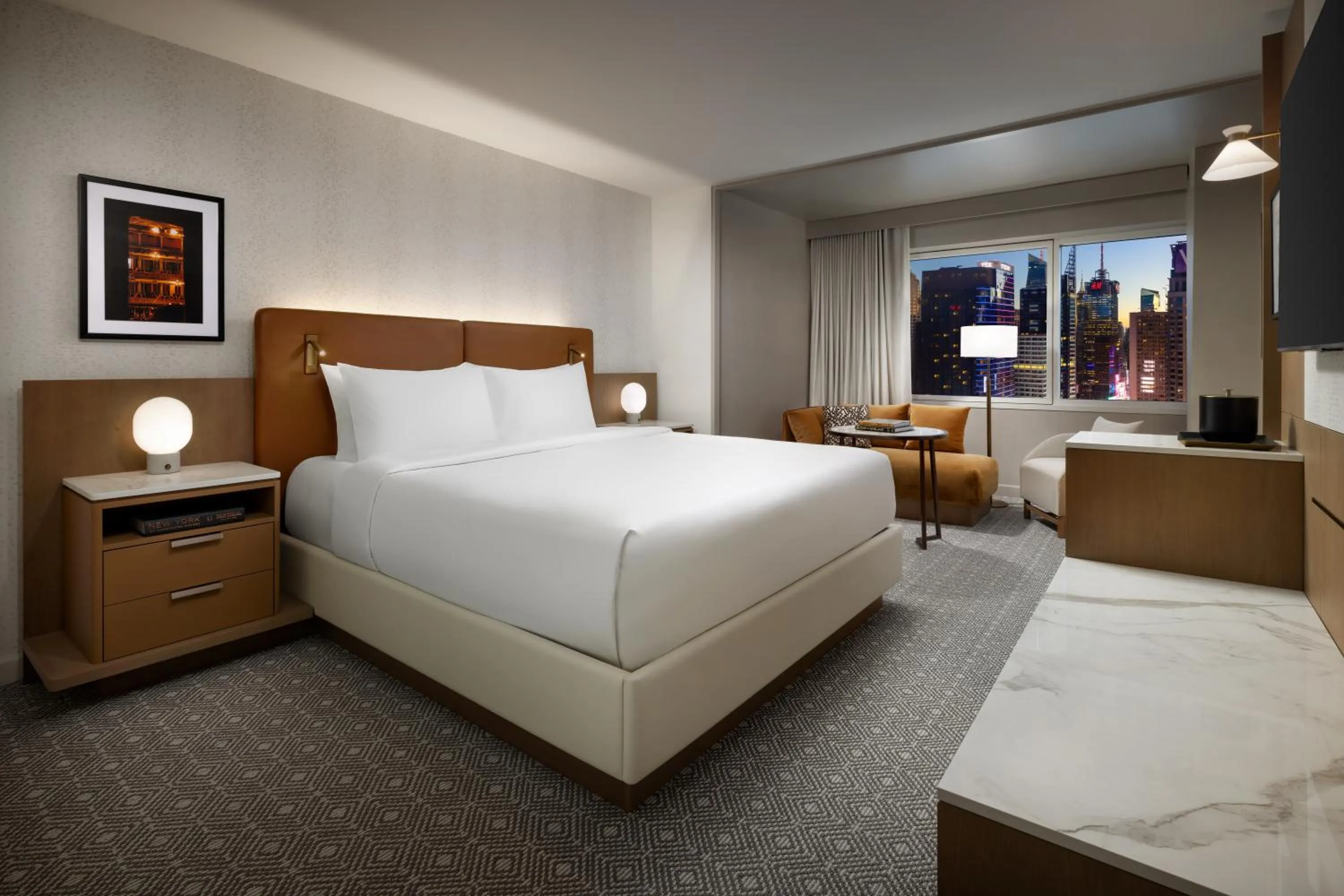 Photo of the whole room, Bed in Hyatt Regency Times Square