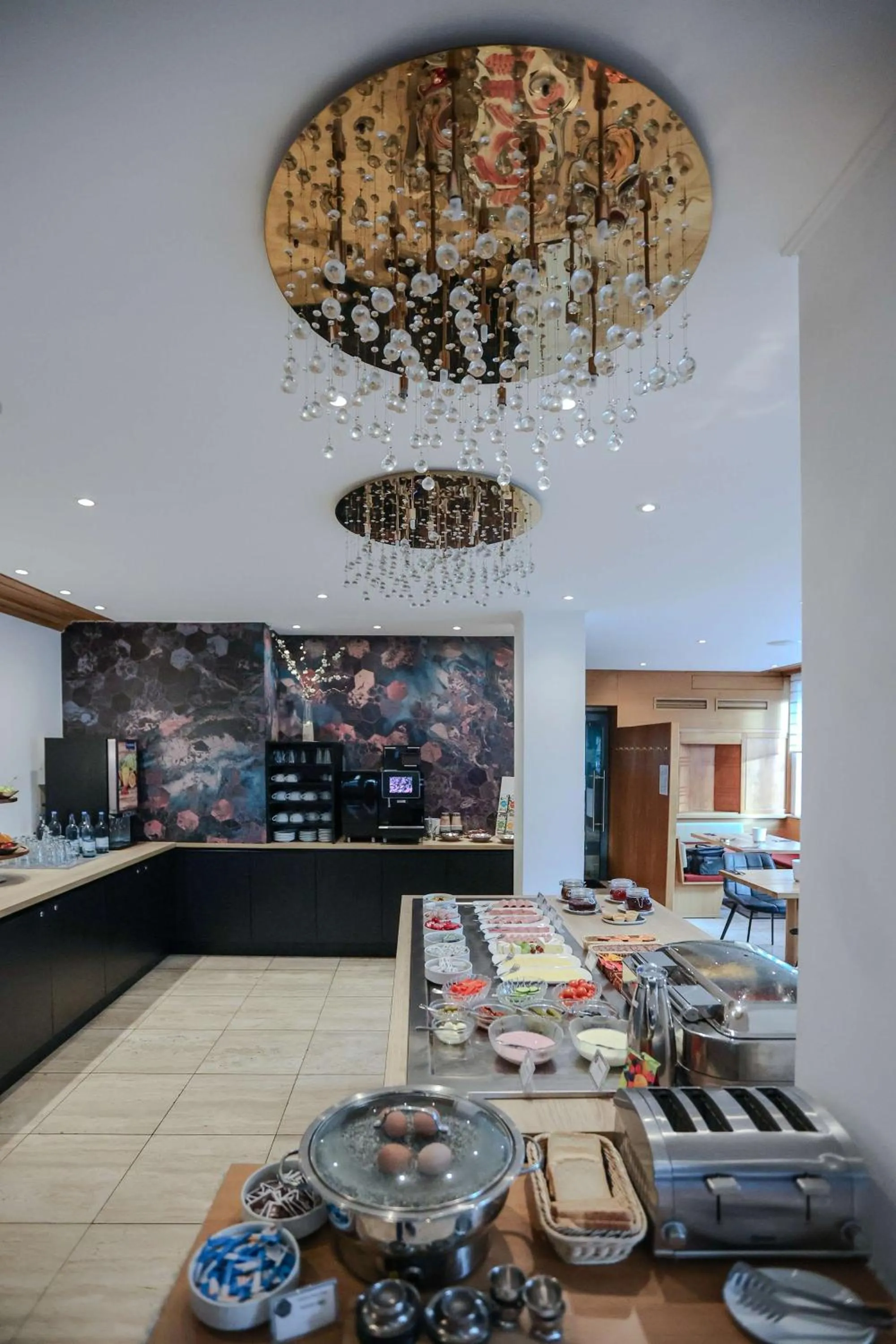 Breakfast in Arthotel ANA Flair