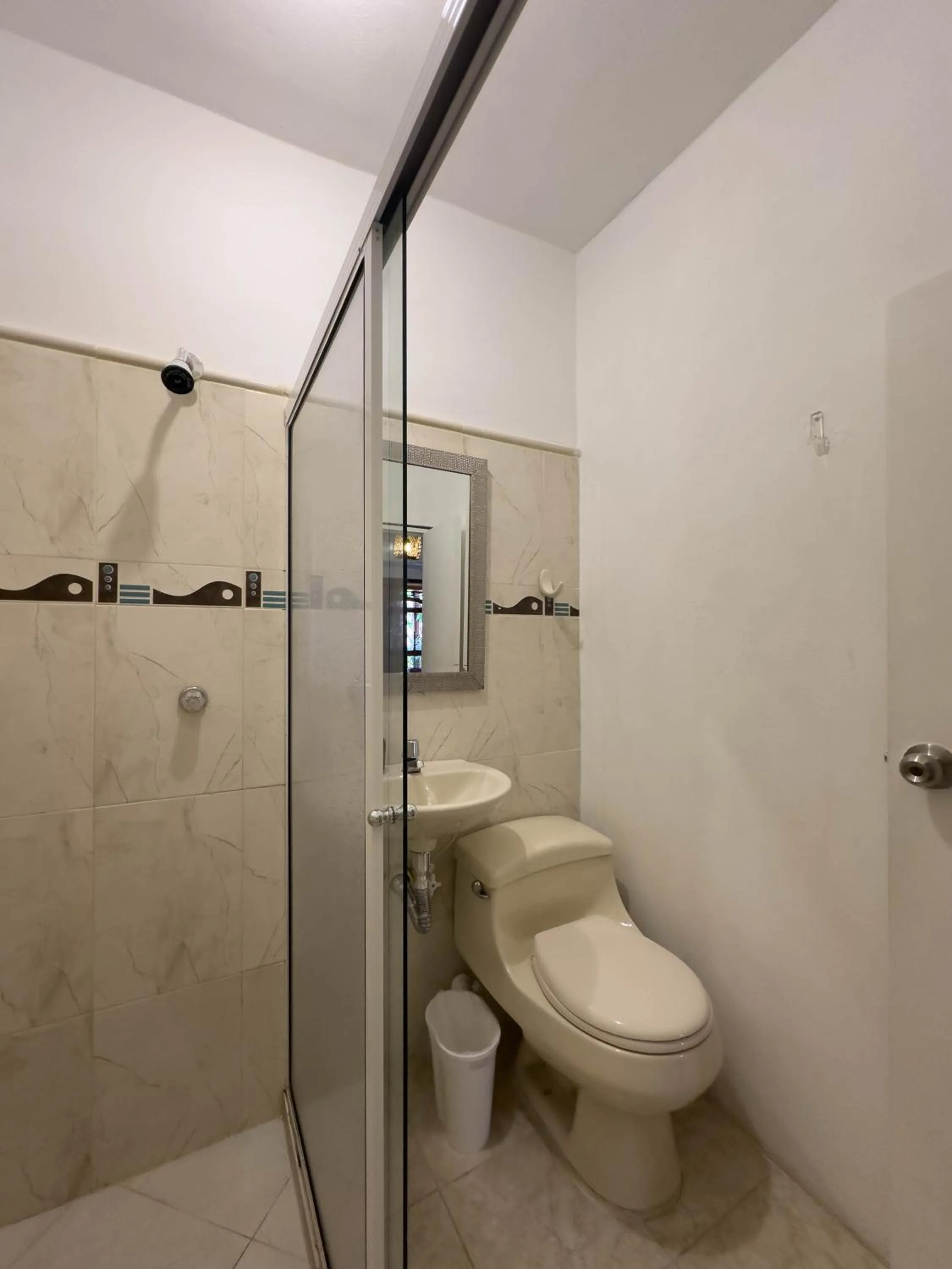 Shower in Curazao Hotel -Centro Histórico-