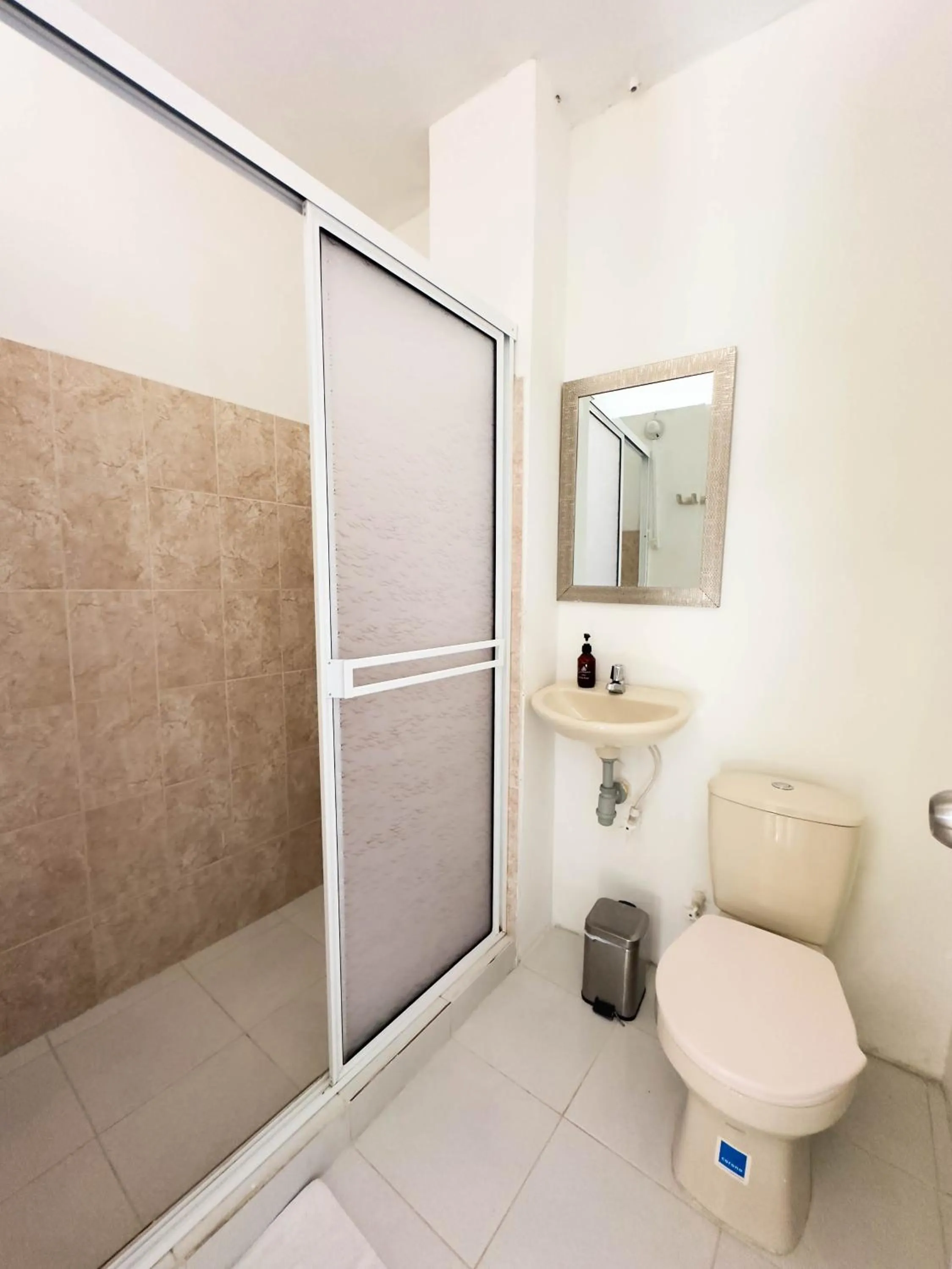 Shower in Curazao Hotel -Centro Histórico-