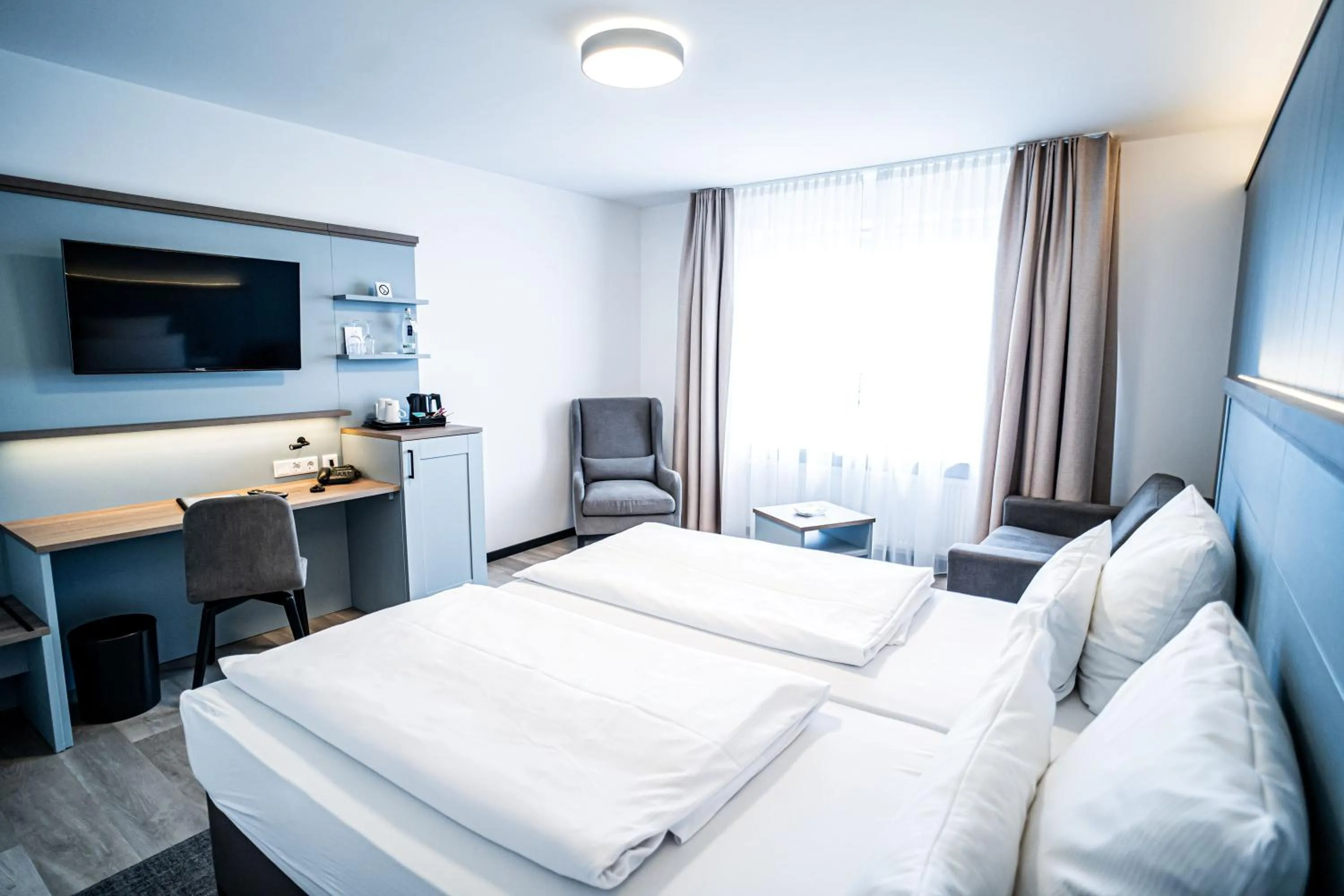 Bedroom, Bed in Hotel Seeschwalbe