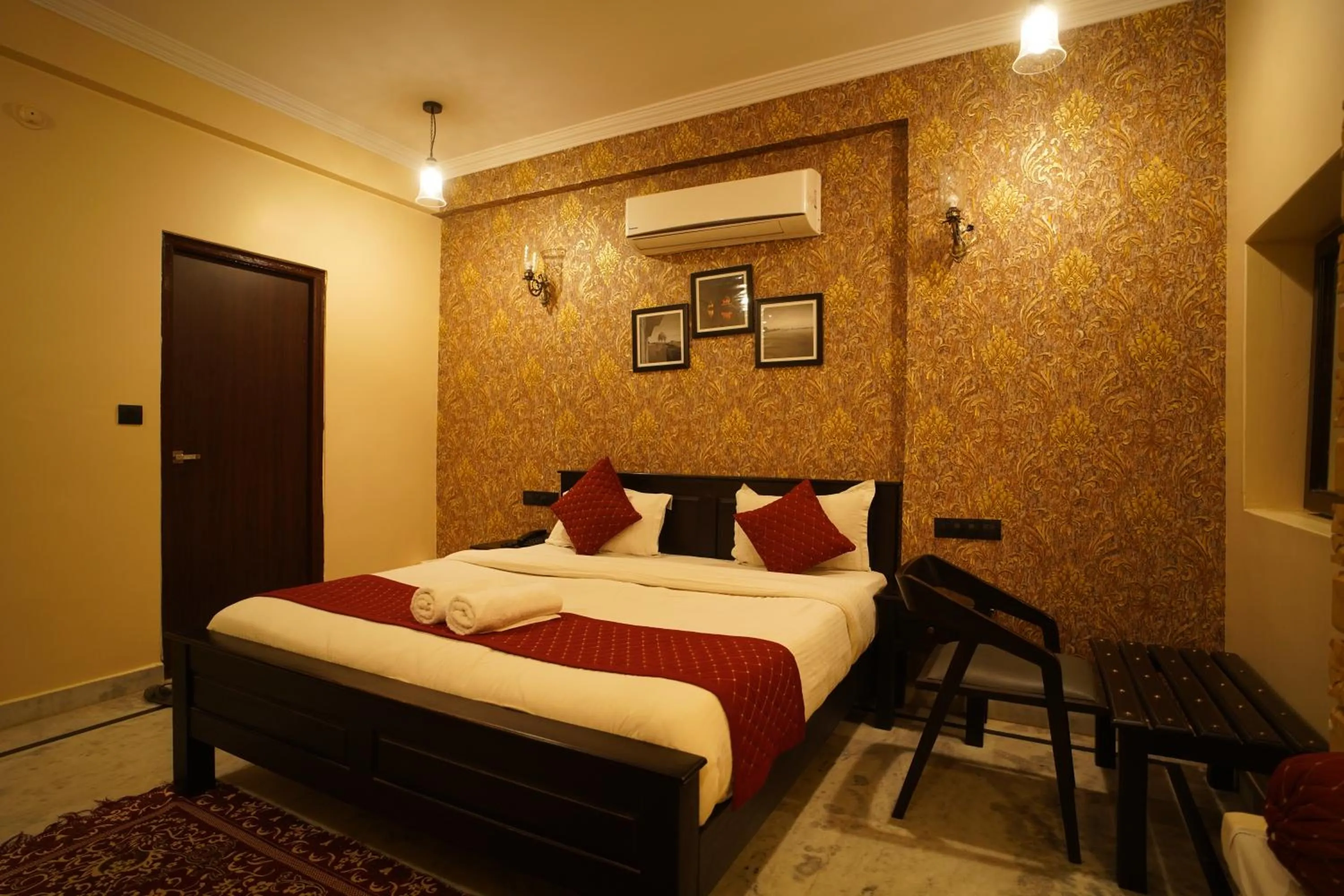 Bed in Hotel Vasshifa Palace