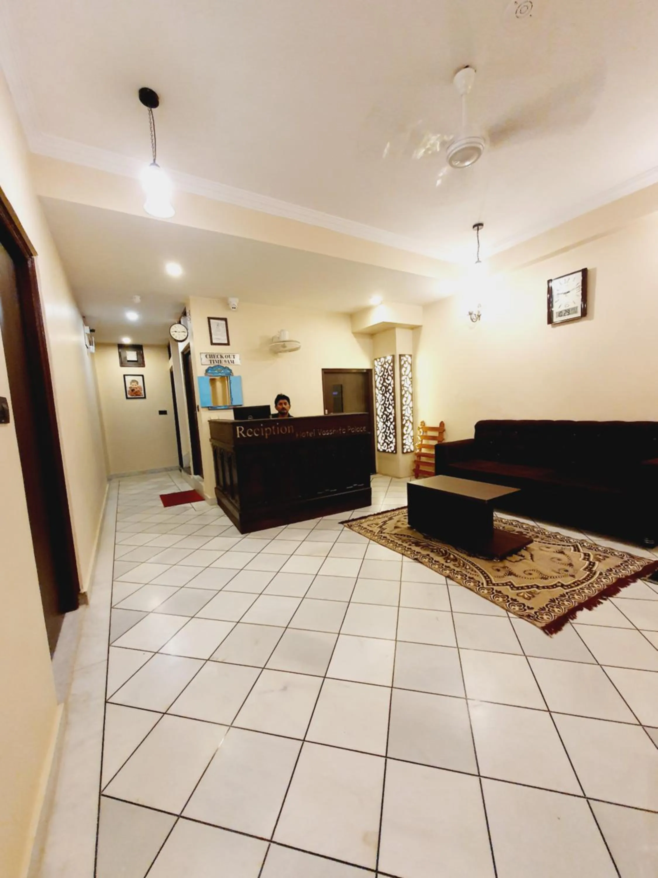 Seating area in Hotel Vasshifa Palace