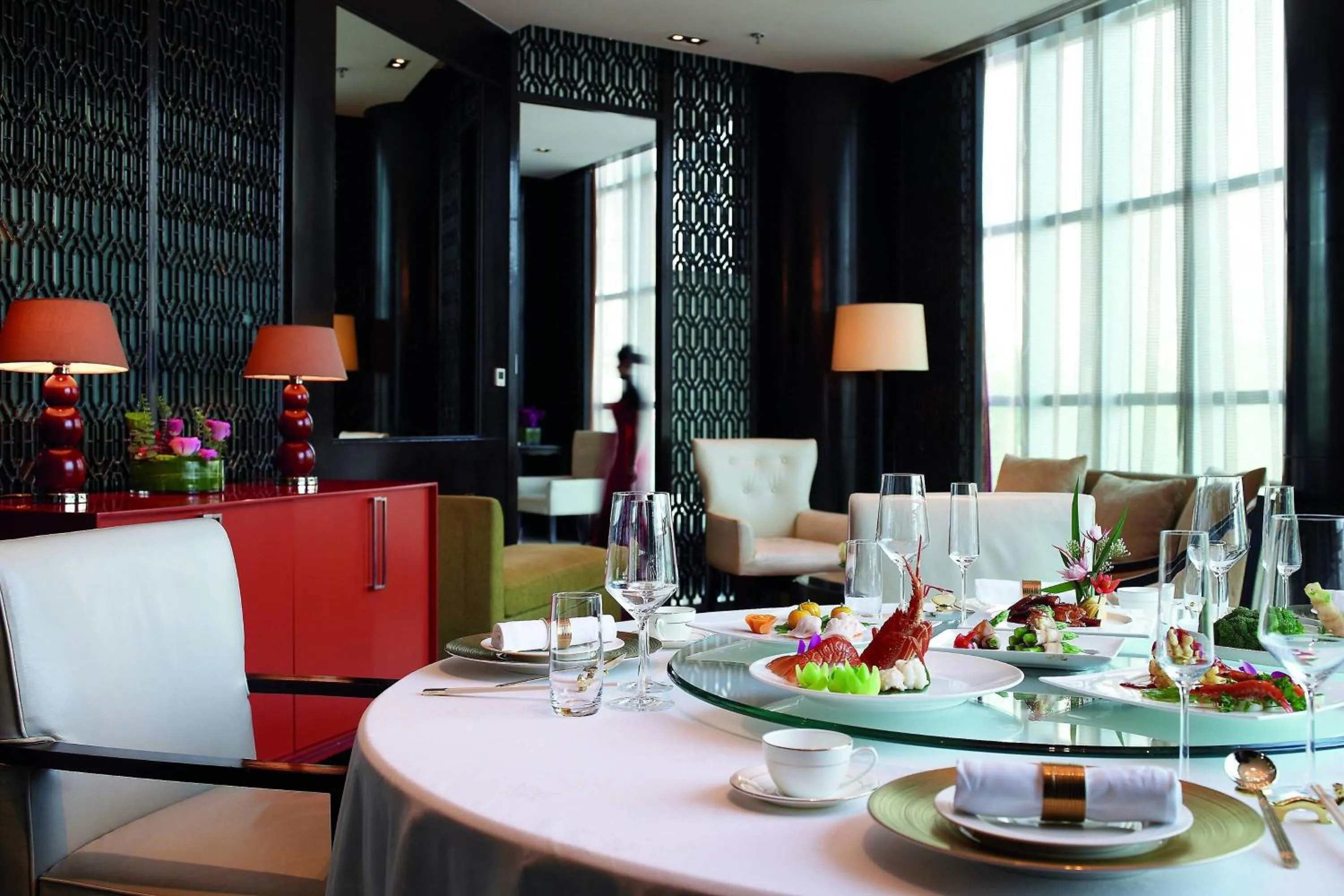 Restaurant/places to eat in The Ritz-Carlton Beijing, Financial Street