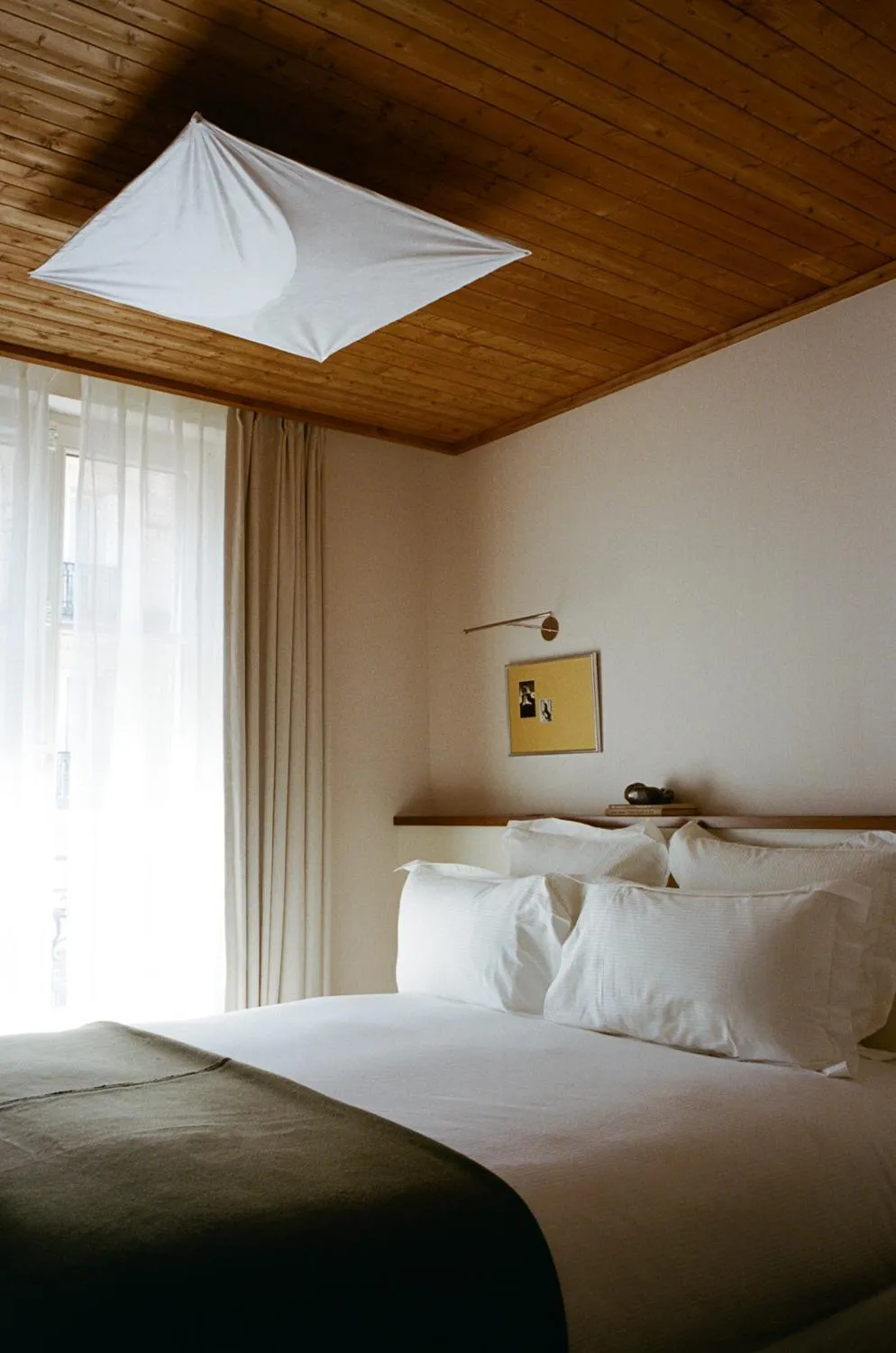 Bed in Hôtel Massé