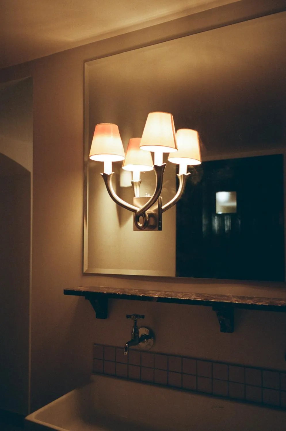 Bathroom in Hôtel Massé