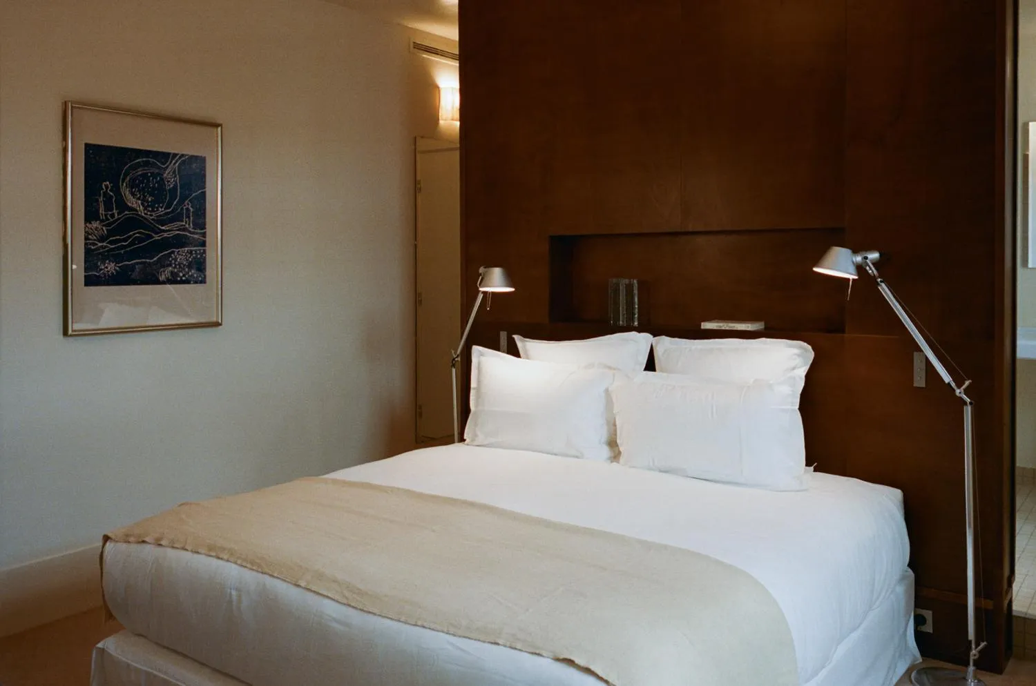 Bed in Hôtel Massé