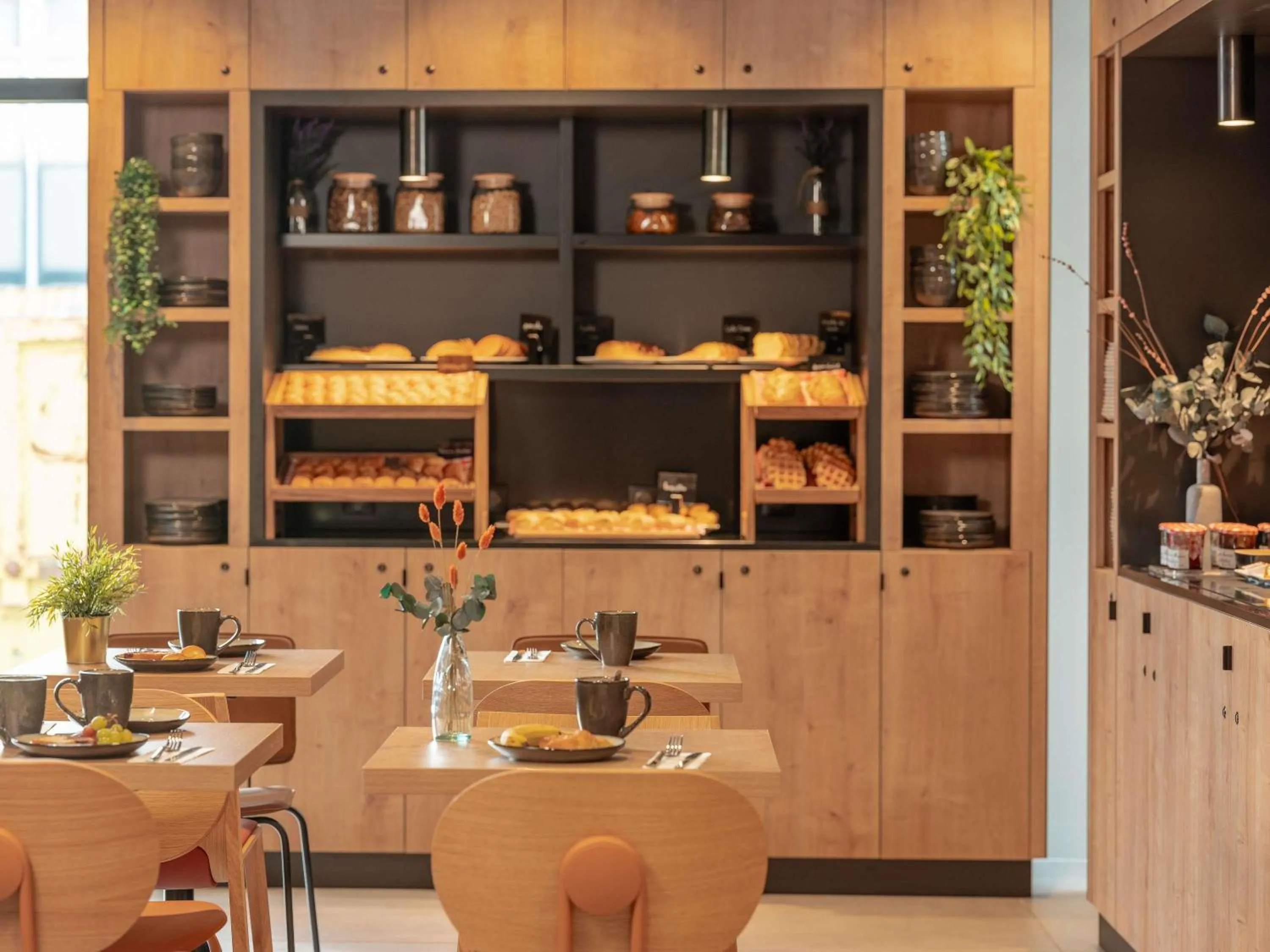 Breakfast in ibis Styles Fontenay