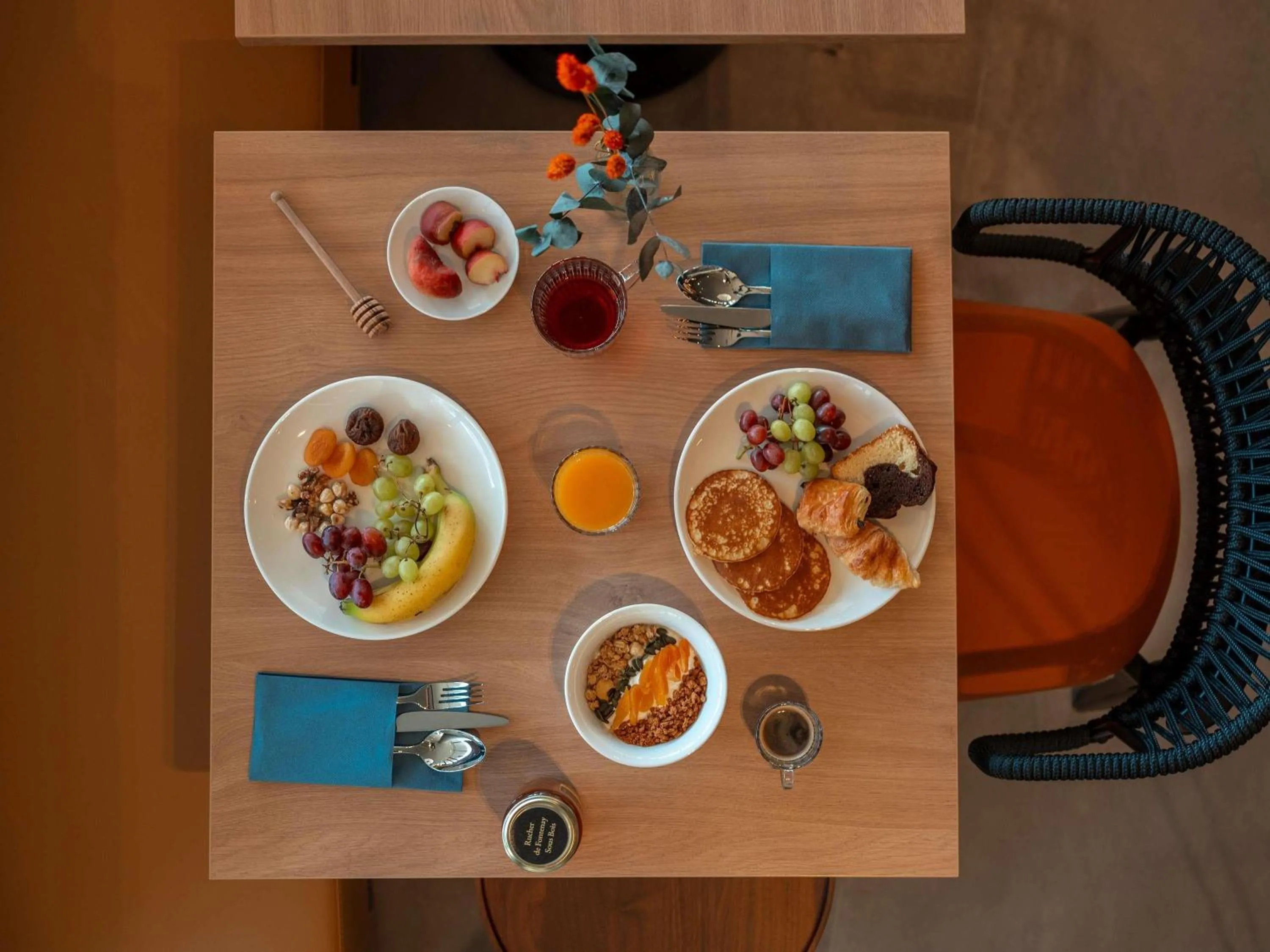 Breakfast in ibis Styles Fontenay