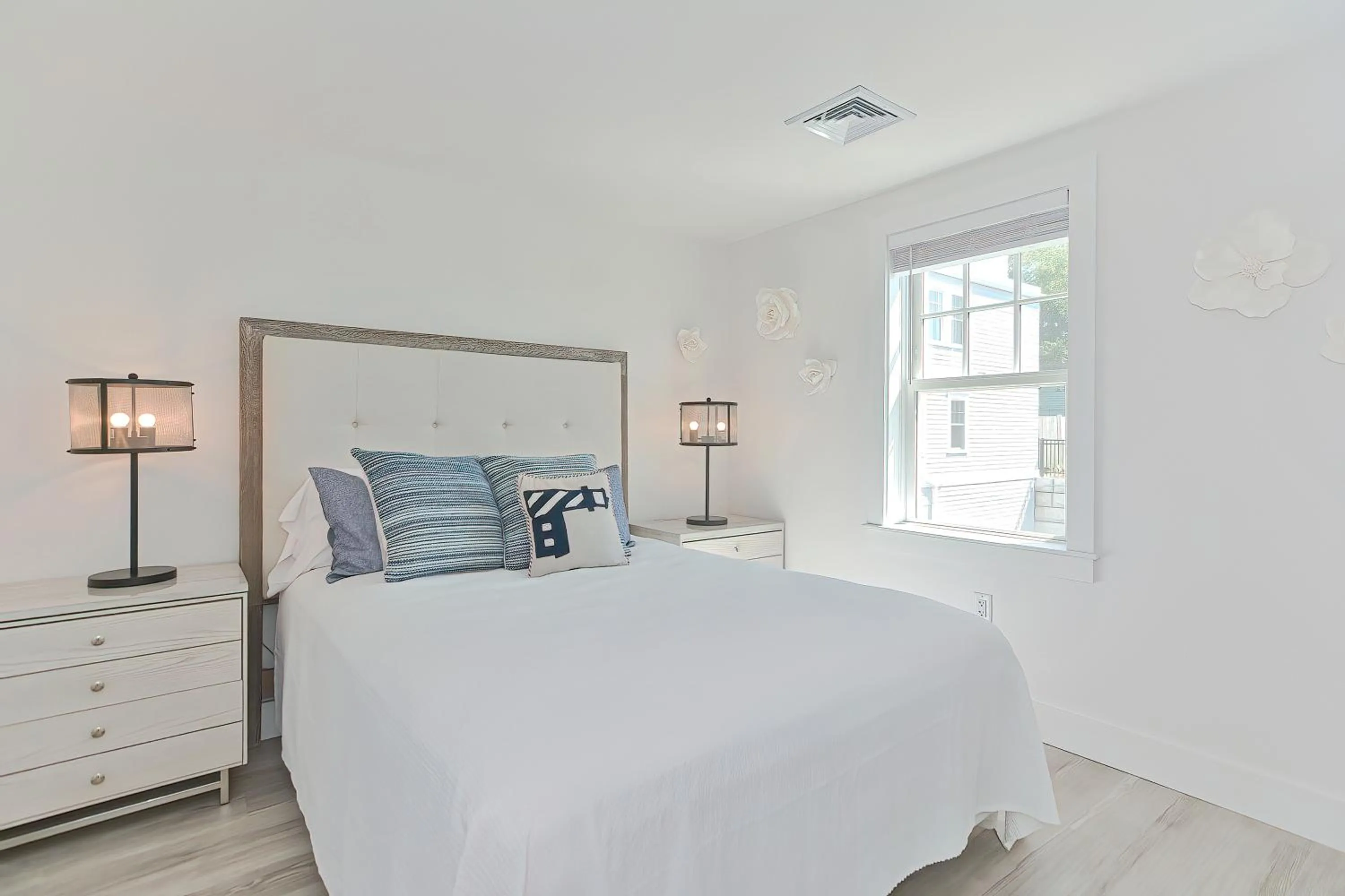 Harbourtown Suites on Plymouth Harbor