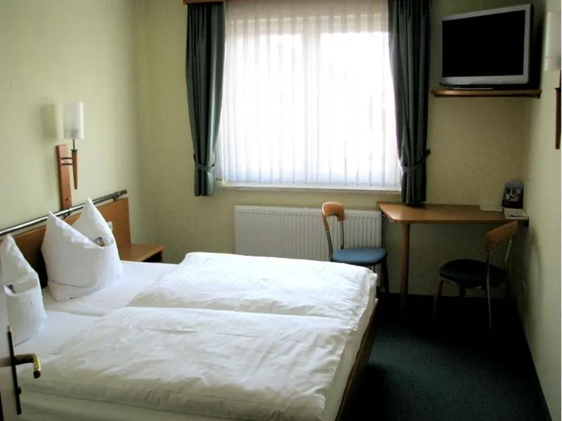 Bed in Hotel am Platz