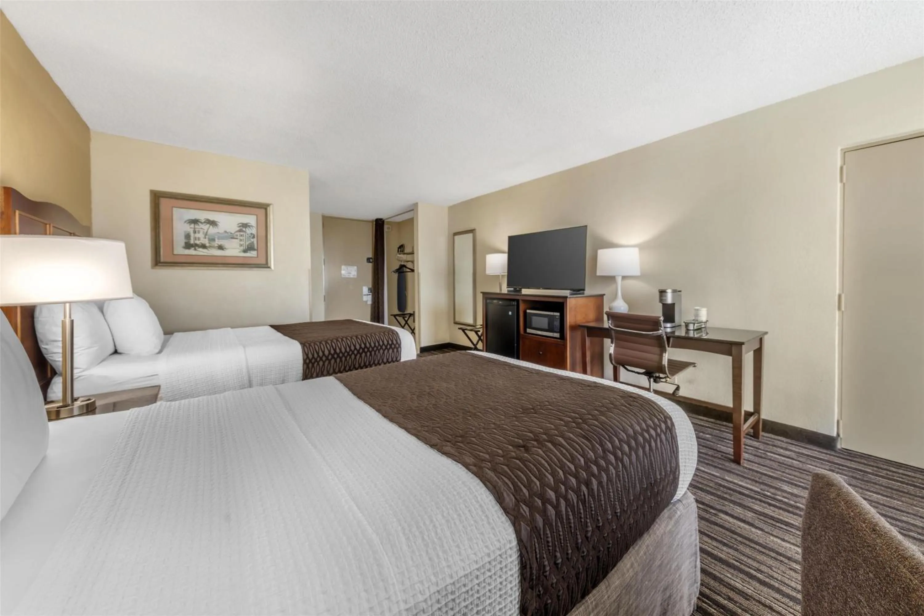 Bedroom, Bed in Best Western Plus North Miami-Bal Harbour