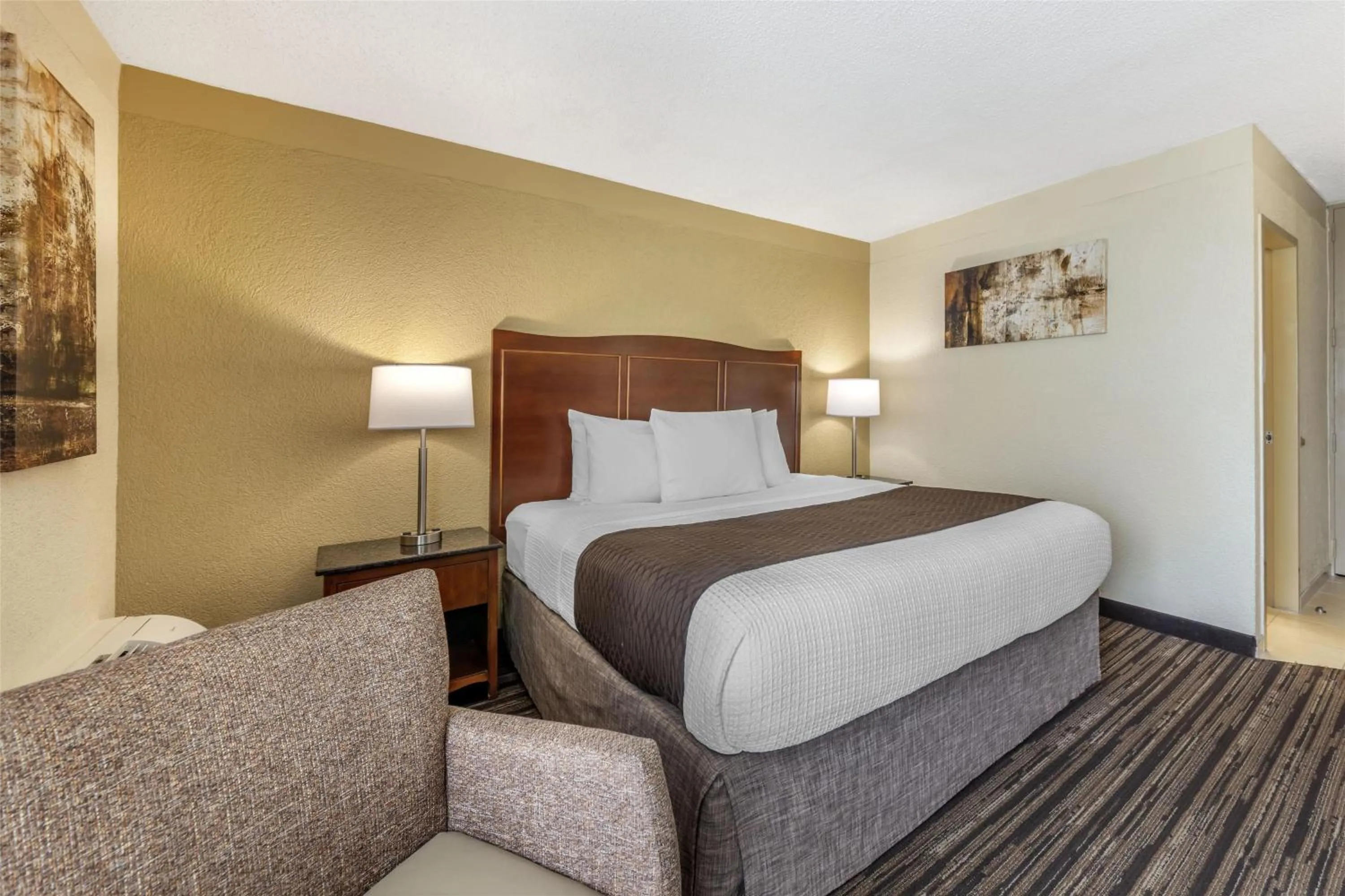 Bedroom, Bed in Best Western Plus North Miami-Bal Harbour