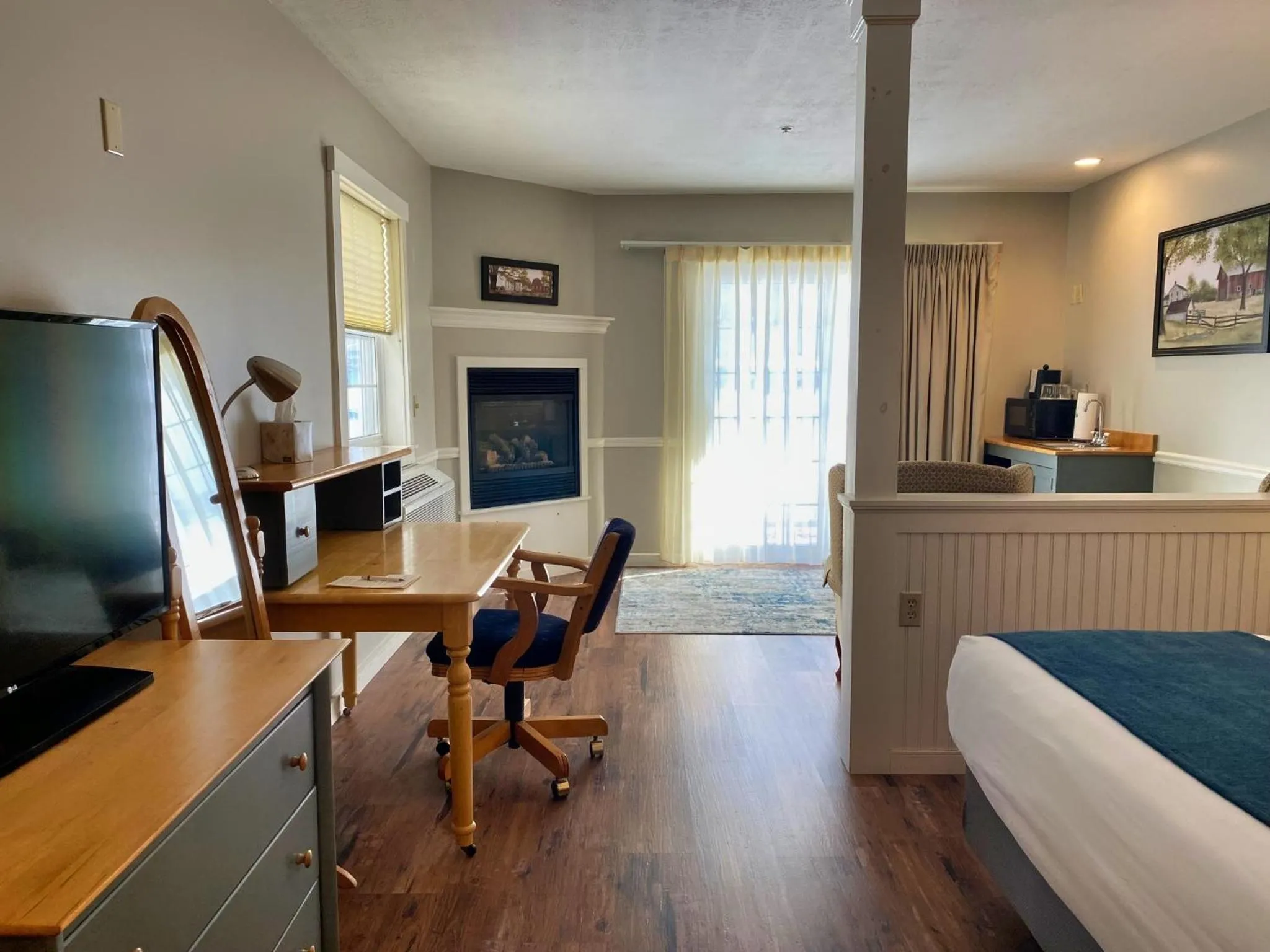 TV and multimedia, Bed in Country Inn at Camden Rockport