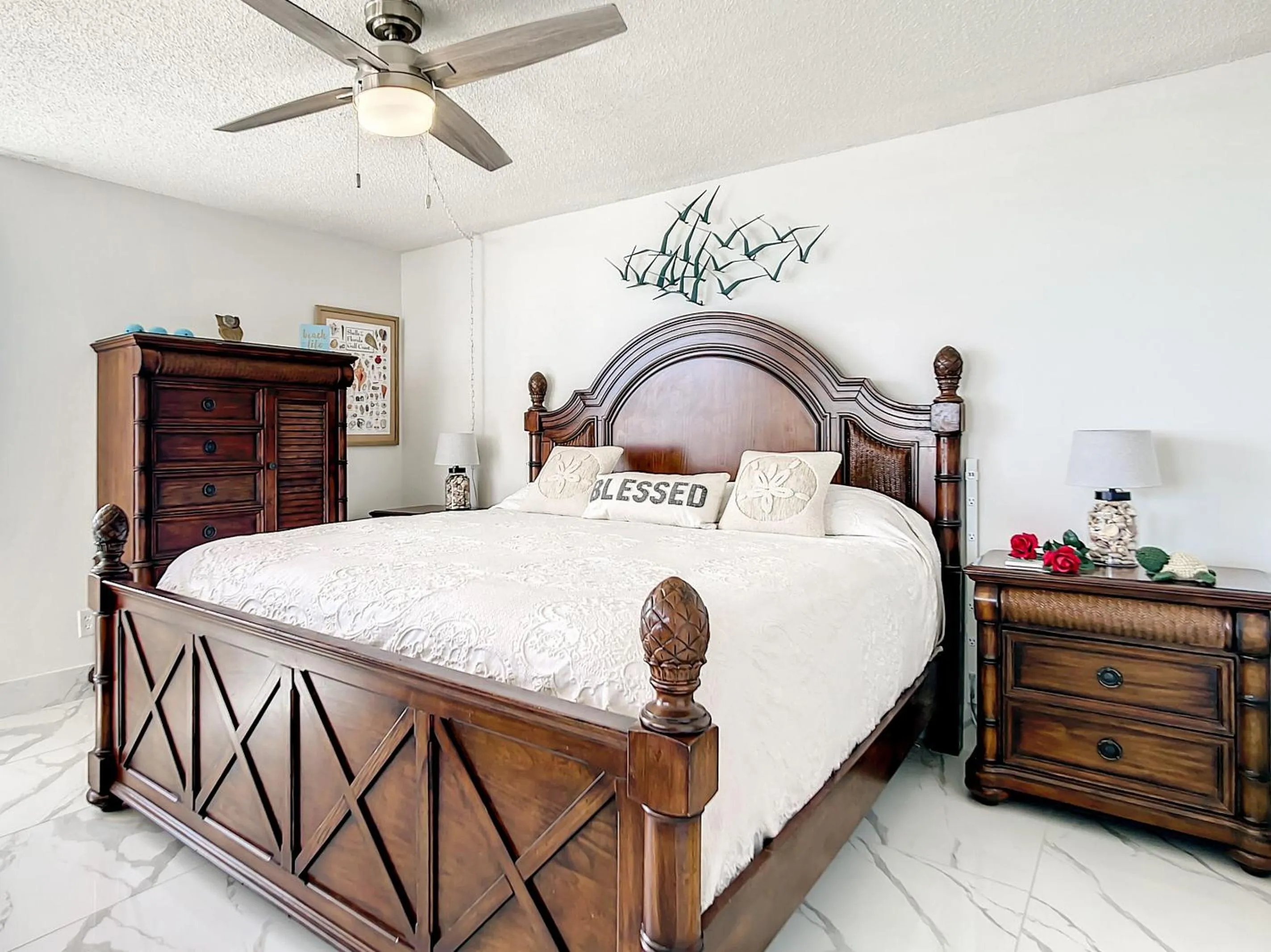 Bedroom, Bed in Estero Beach And Tennise Club 1008 B