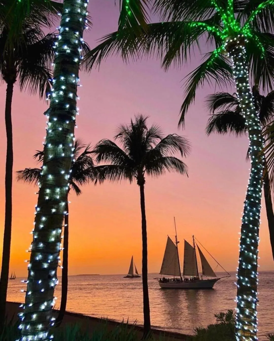 Sunrise in Estero Beach And Tennise Club 1008 B