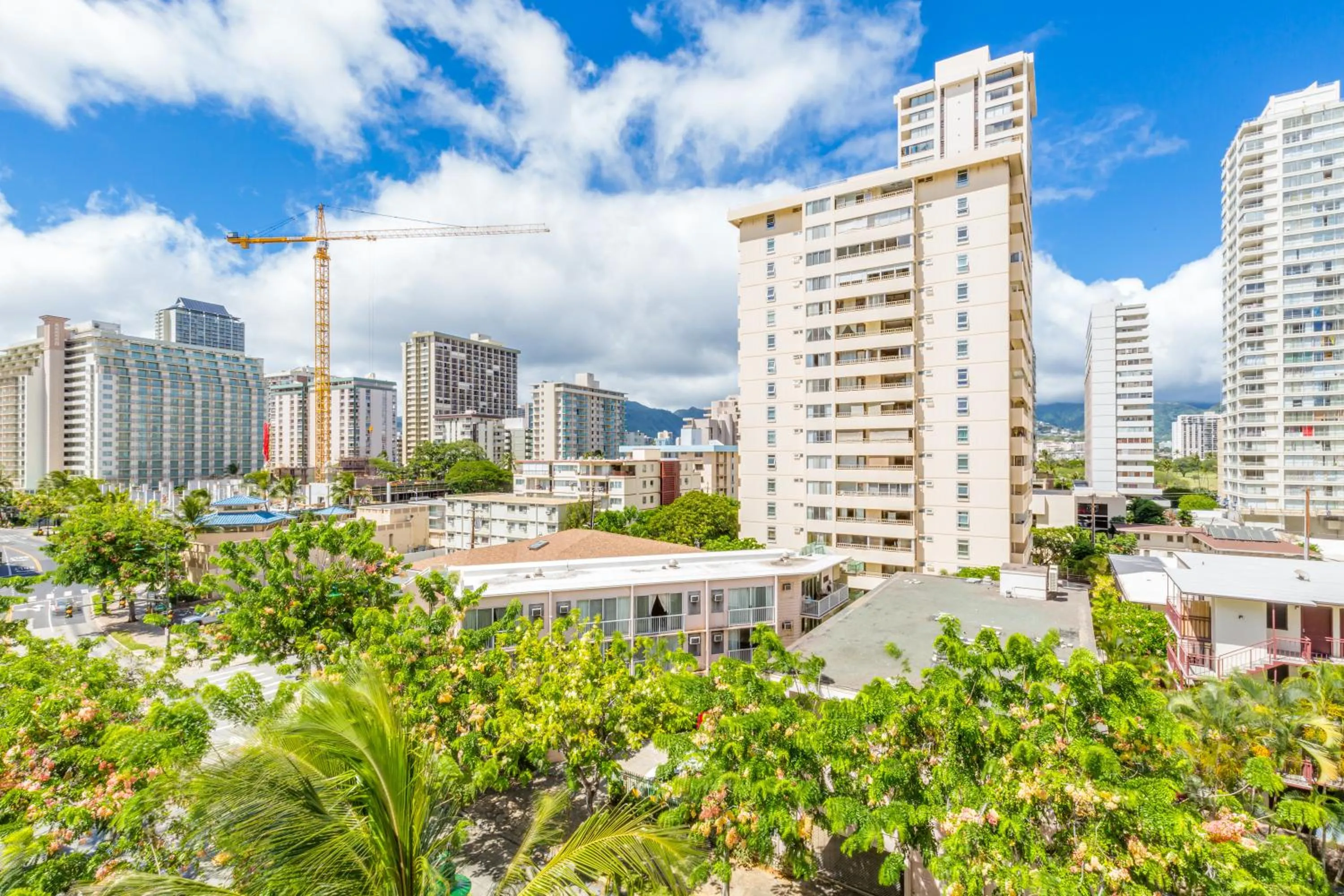 Balcony/Terrace in Castle Bamboo Waikīkī Hotel