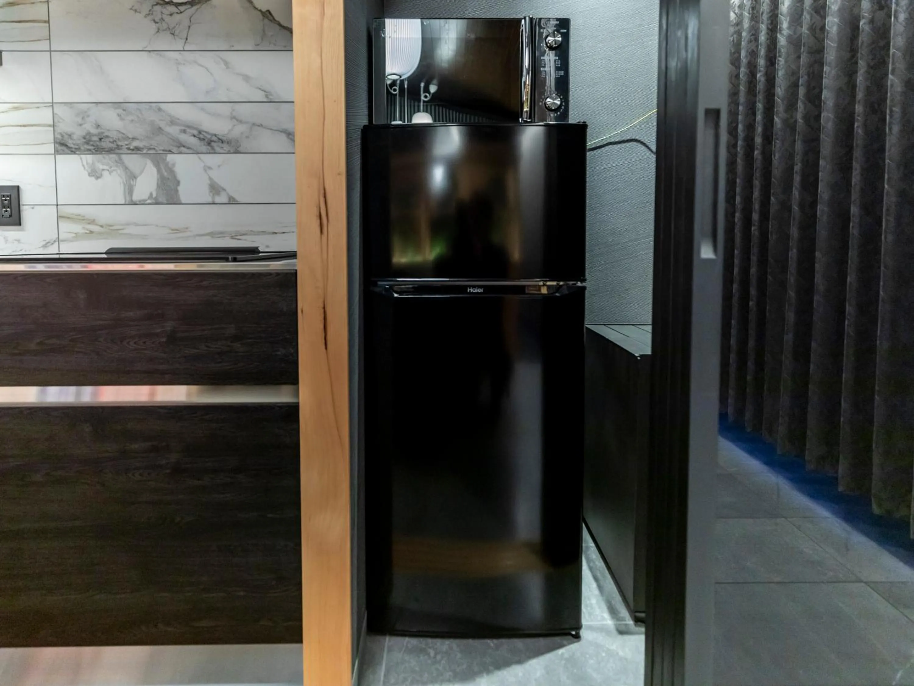 Kitchen or kitchenette in Tabist kiki HOTEL KYOTO Sanjo Takakura