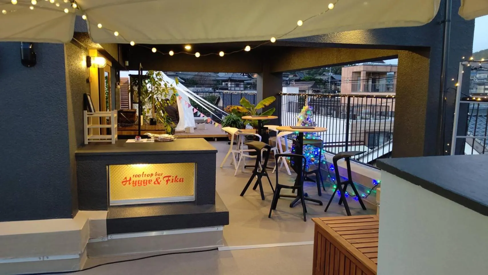 Lounge or bar in マングタックリゾート尾道