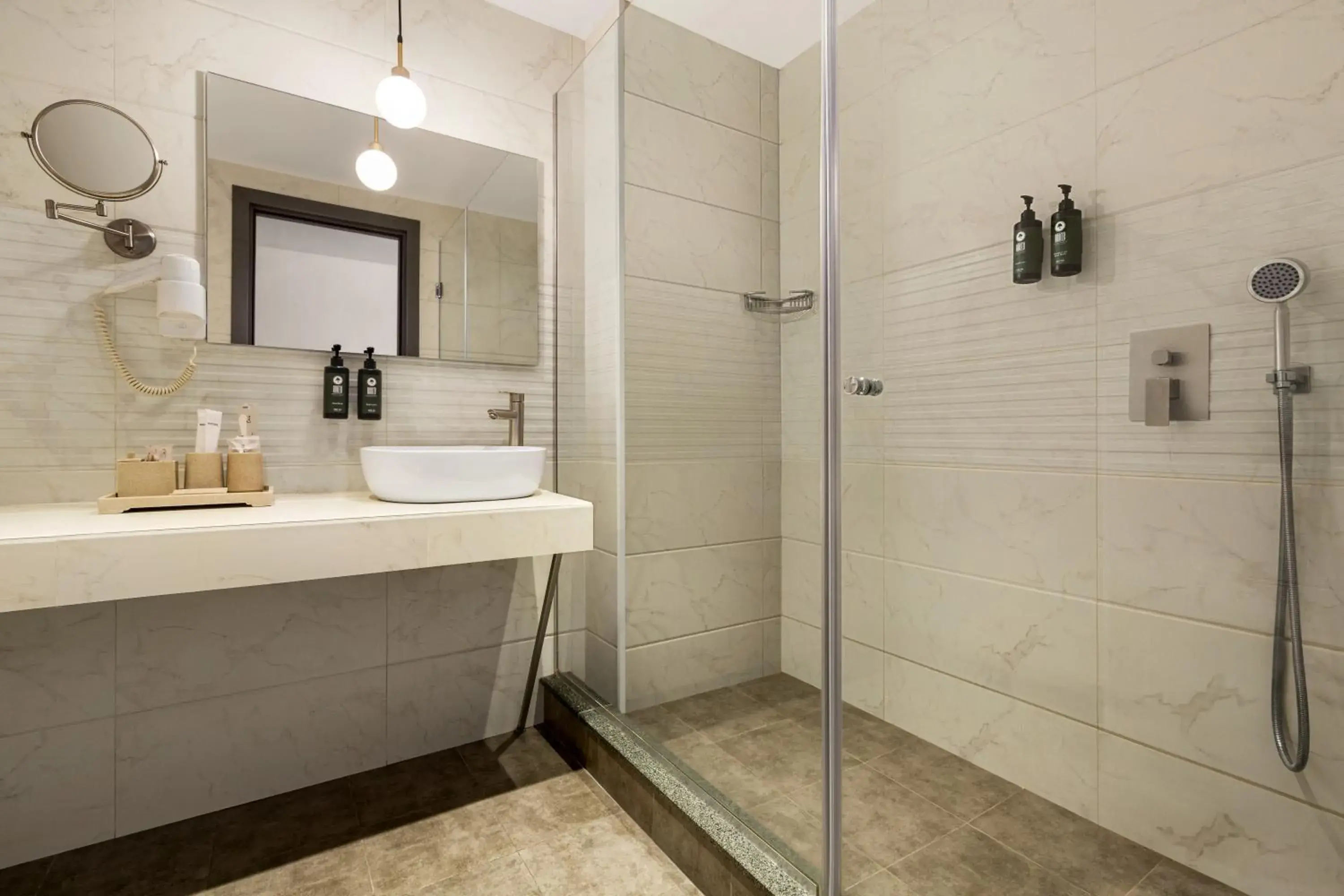 Standard King Room with Balcony - Smoking in Ramada by Wyndham Tbilisi Old City Standard King Room with Balcony - Smoking in Ramada by Wyndham Tbilisi Old City