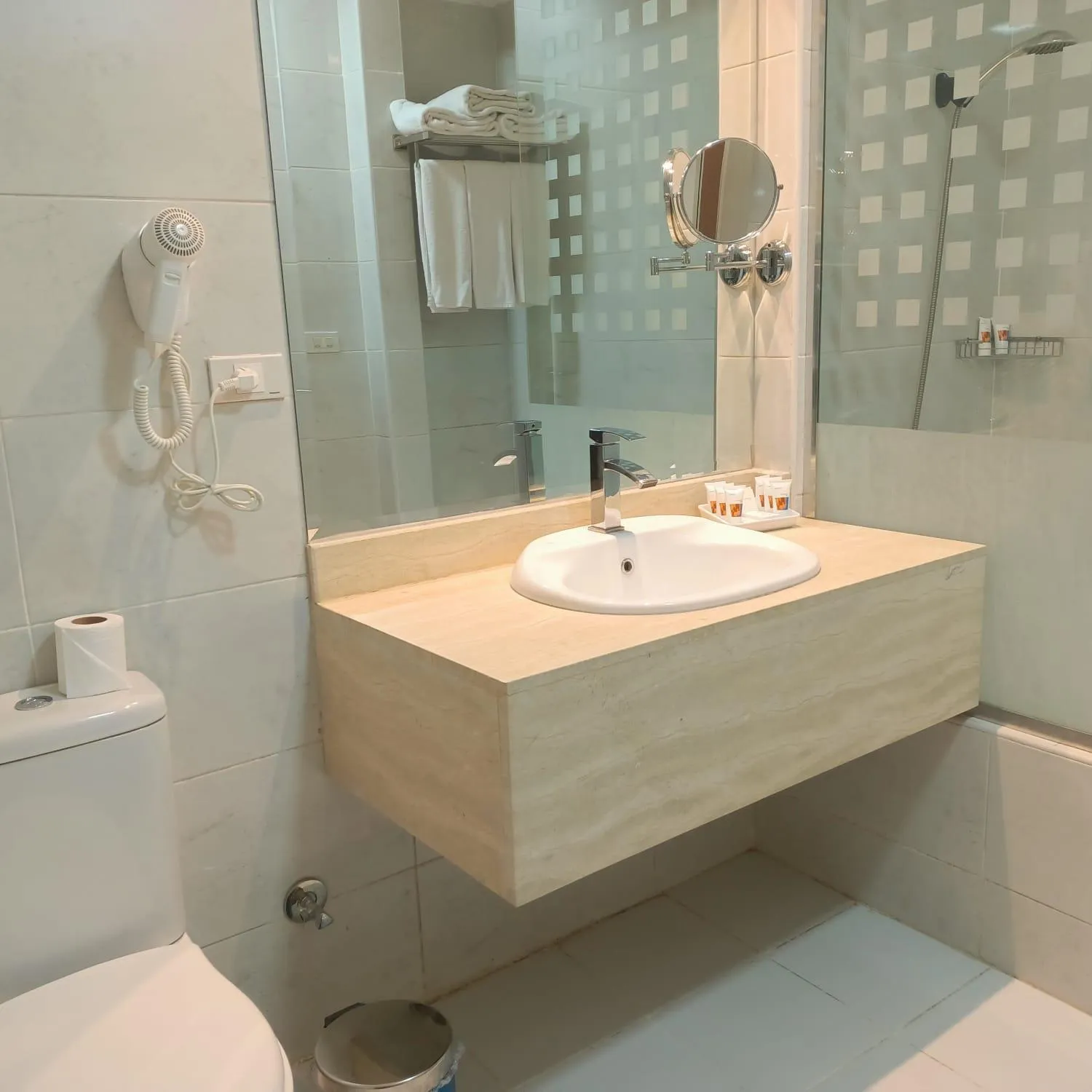 Bathroom in Gloria Aqua Park Hotel