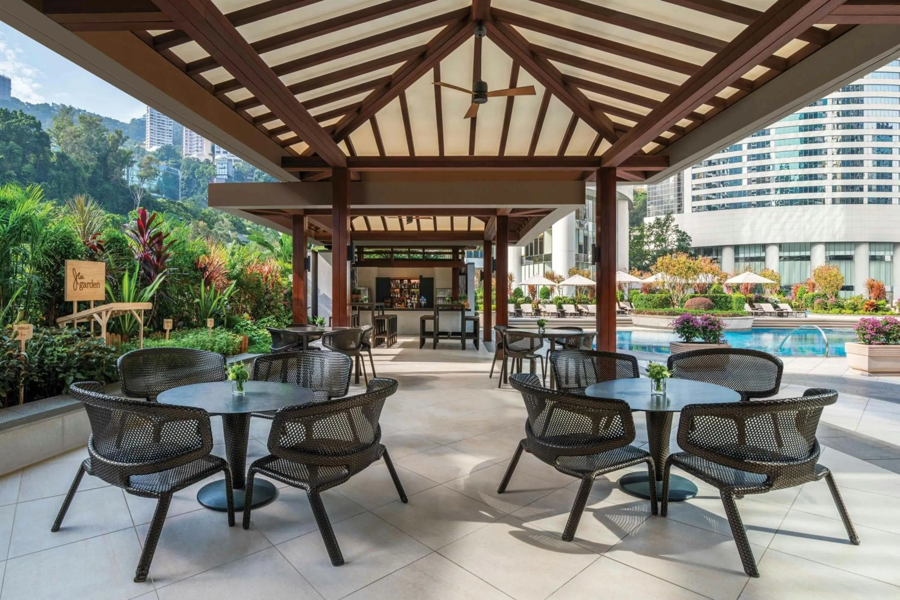 Swimming pool in JW Marriott Hotel Hong Kong