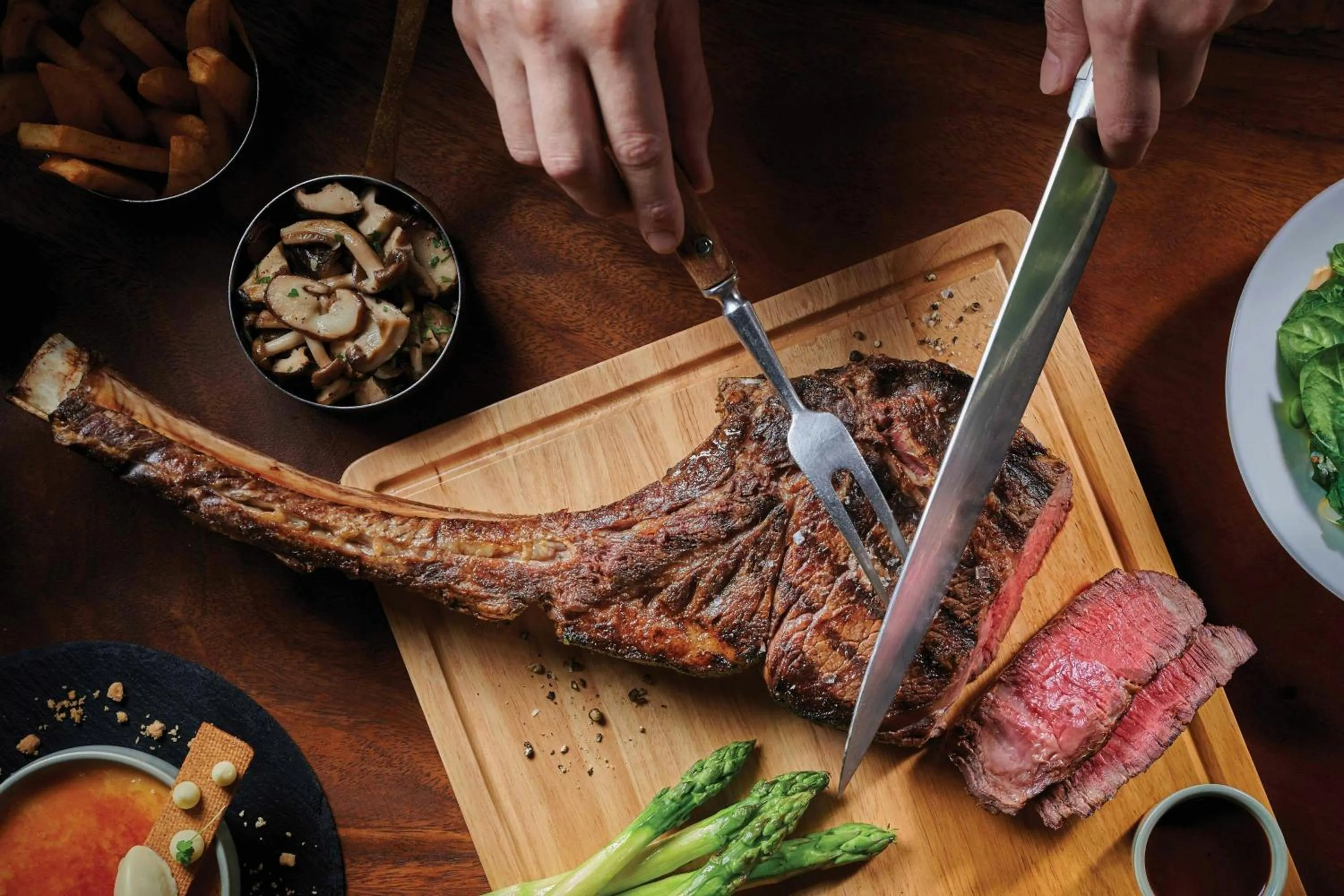 Restaurant/places to eat in JW Marriott Hotel Hong Kong