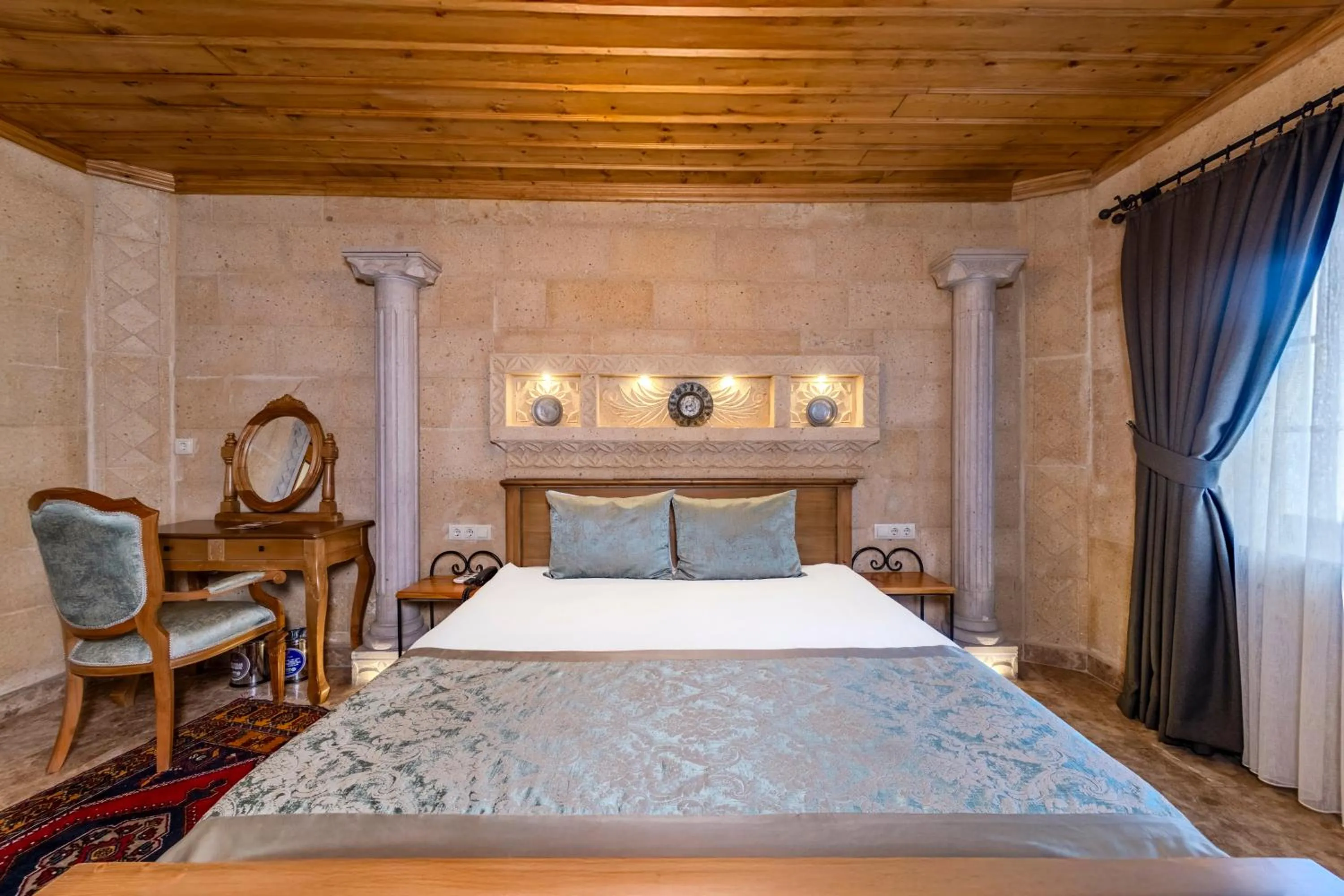Bed in Cratus Stone Palace
