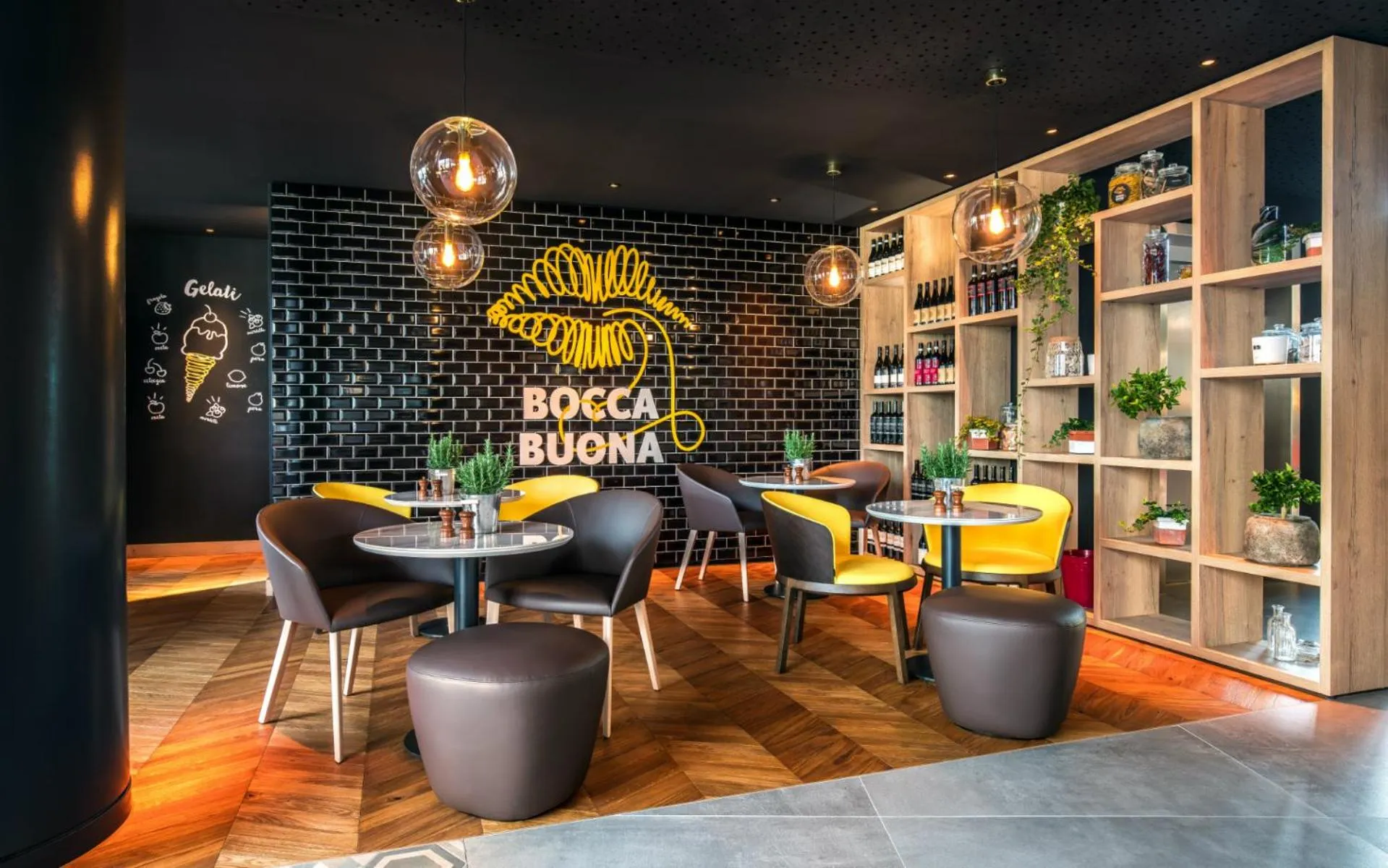 Restaurant/places to eat in Radisson Hotel Zurich Airport