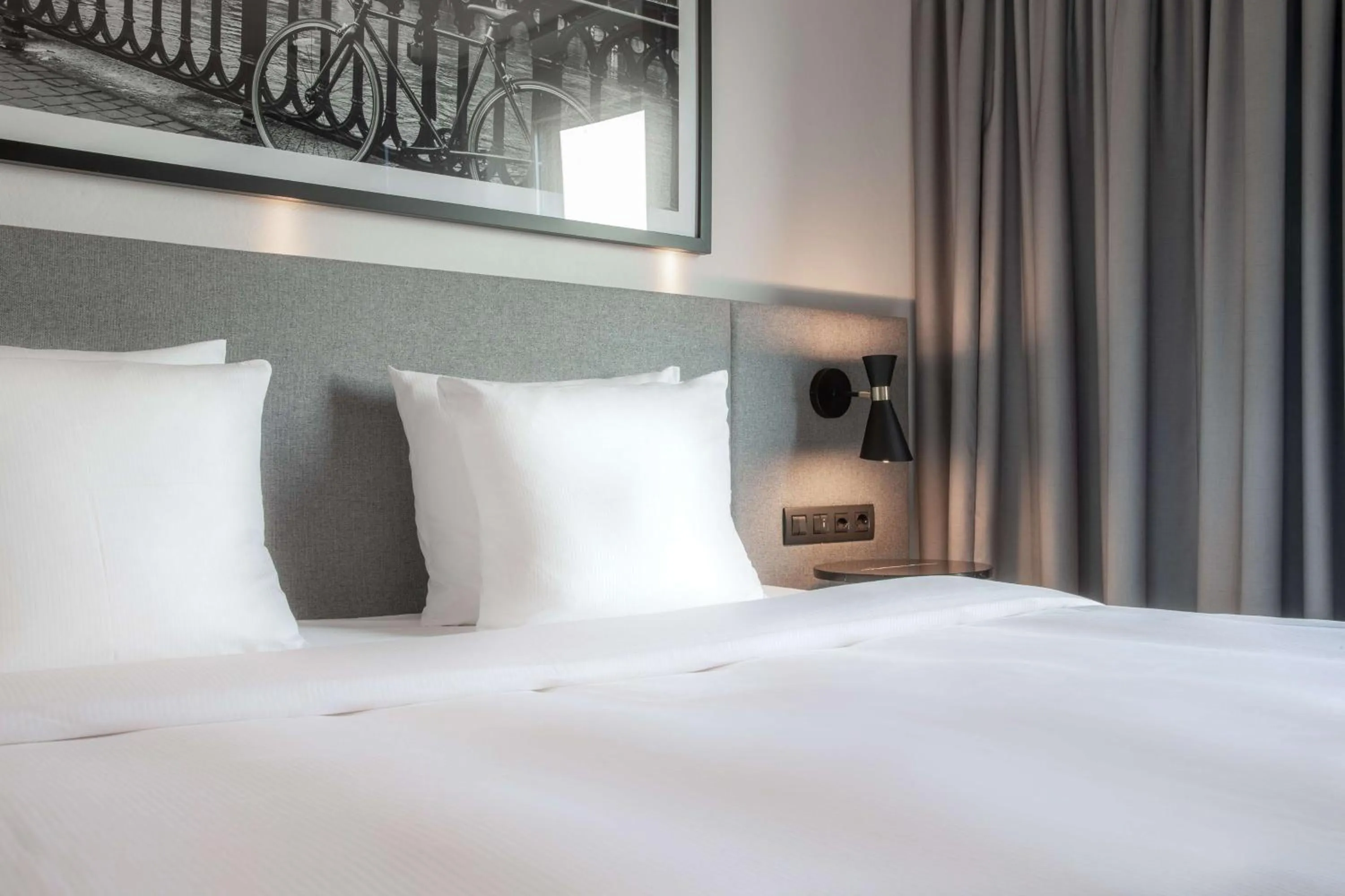 Photo of the whole room, Bed in Radisson Hotel Zurich Airport