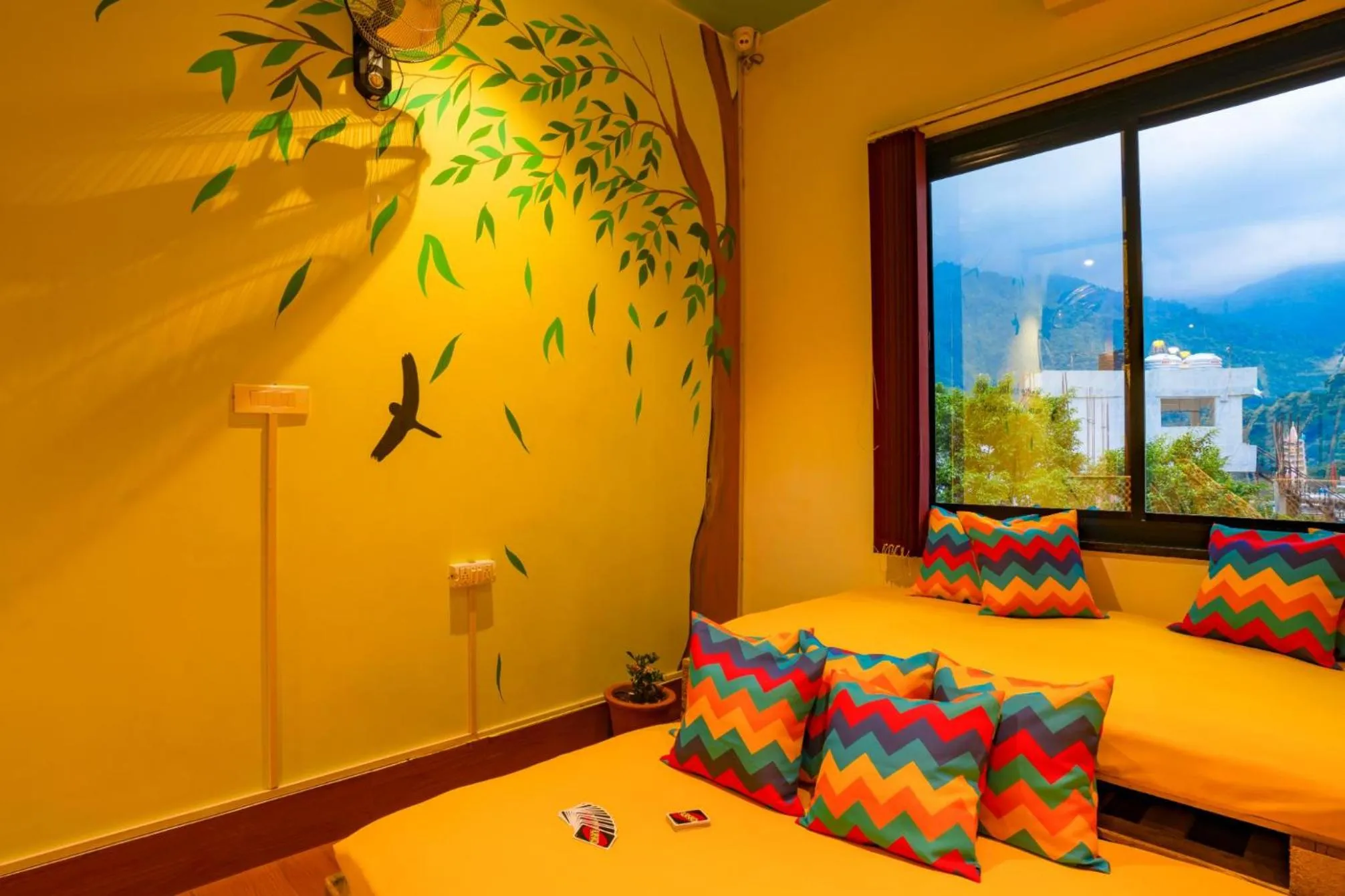 Bed in goSTOPS Rishikesh, Lakshman Jhula