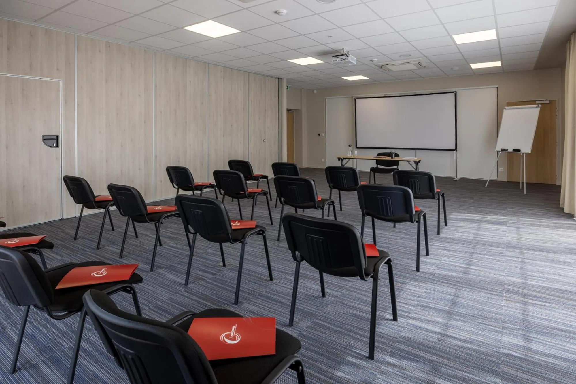 Business facilities in The Originals City, Hôtel Le Relais des Deux Mers, Marmande Sud