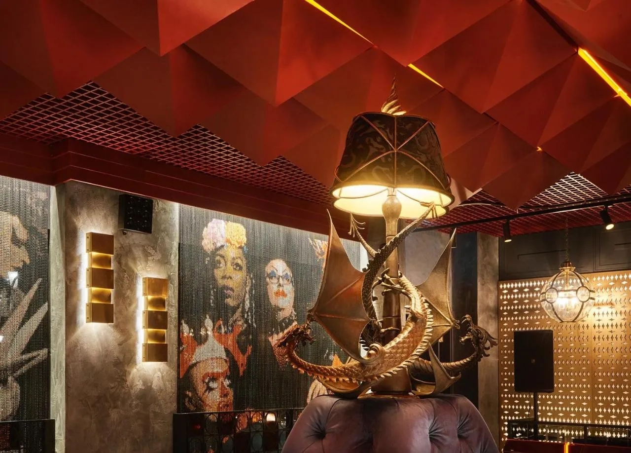 Restaurant/places to eat in Chateau Denmark London