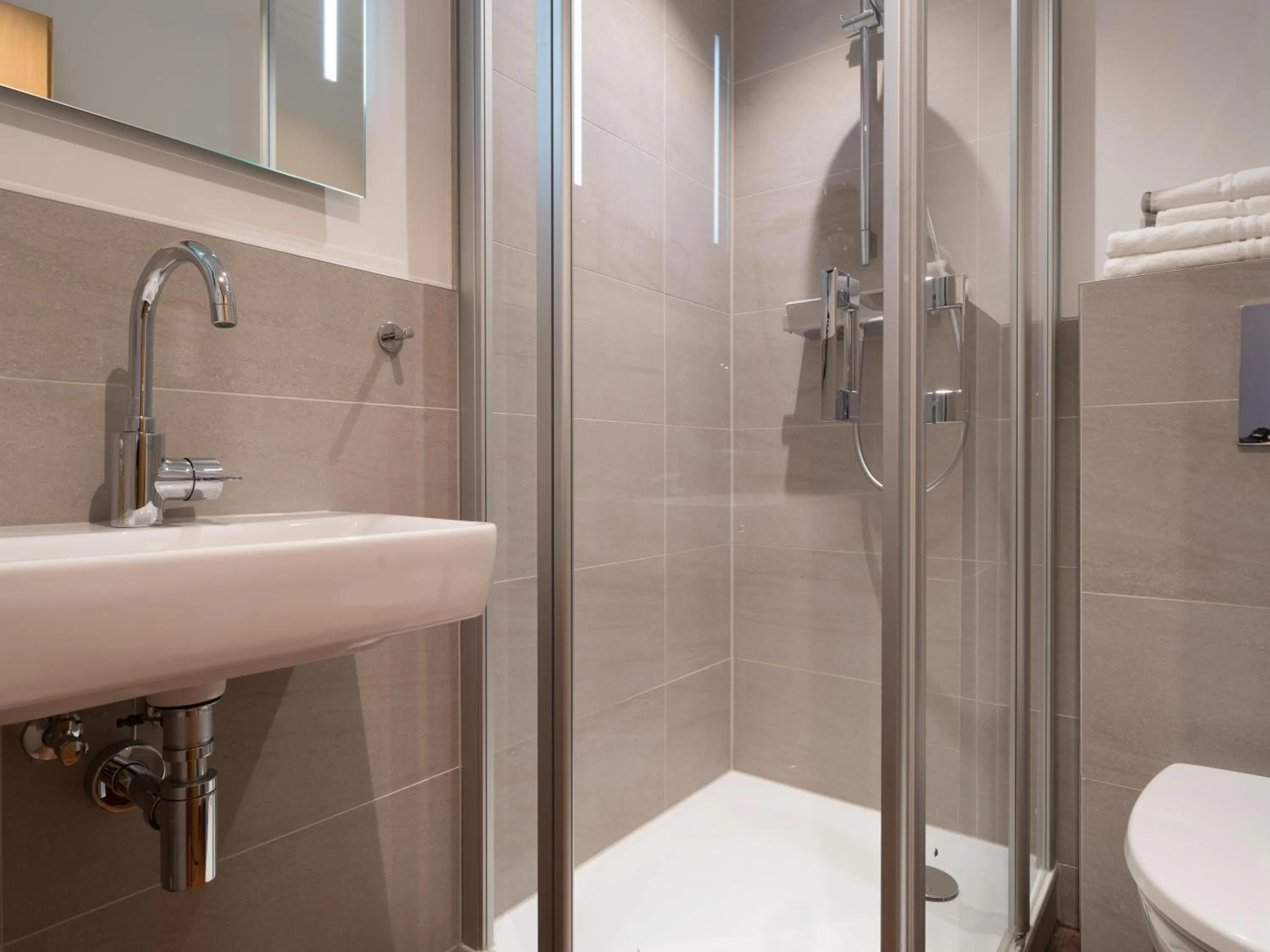 Bathroom in Hotel Hirsch