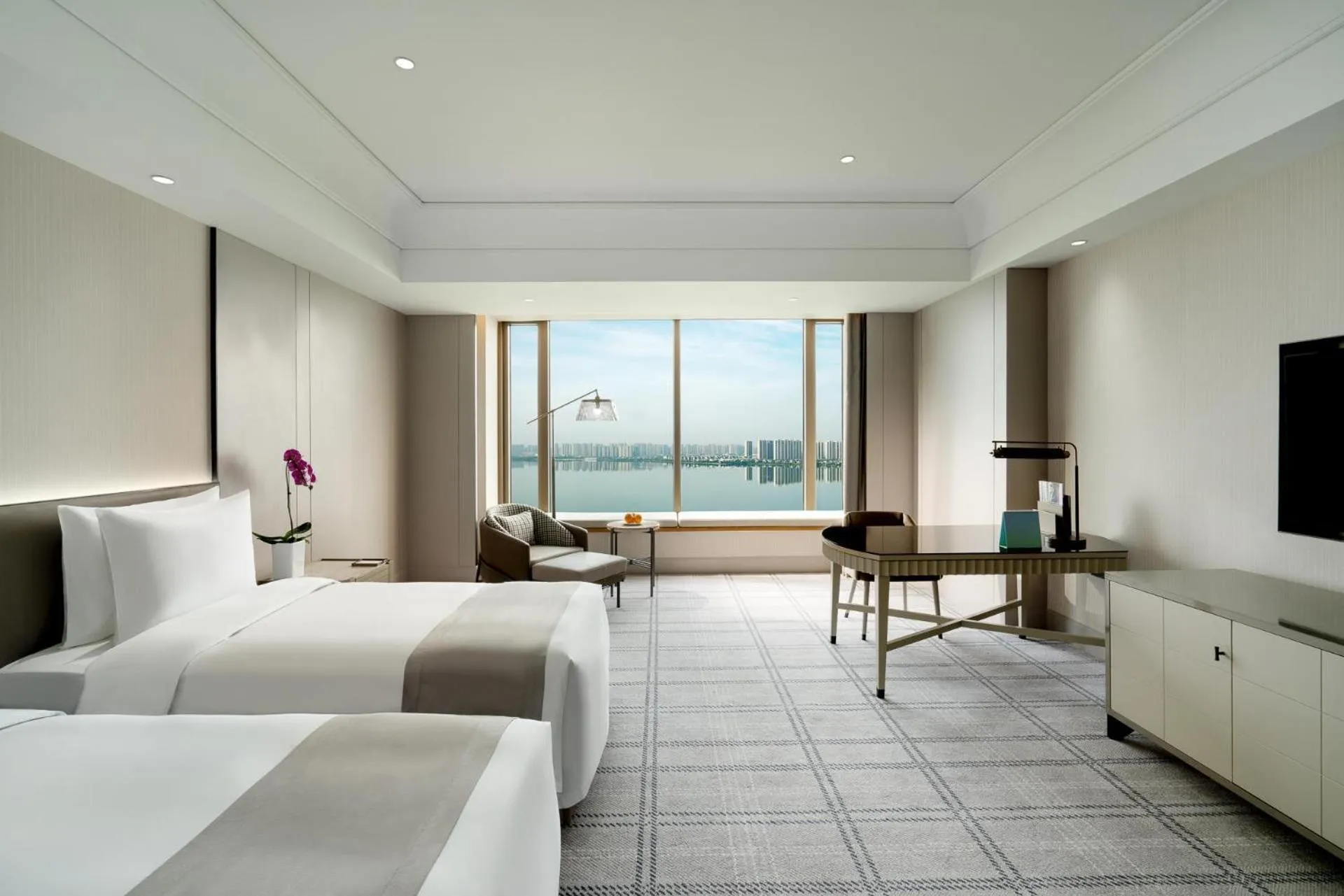 Bedroom, Bed in Kempinski Hotel Suzhou