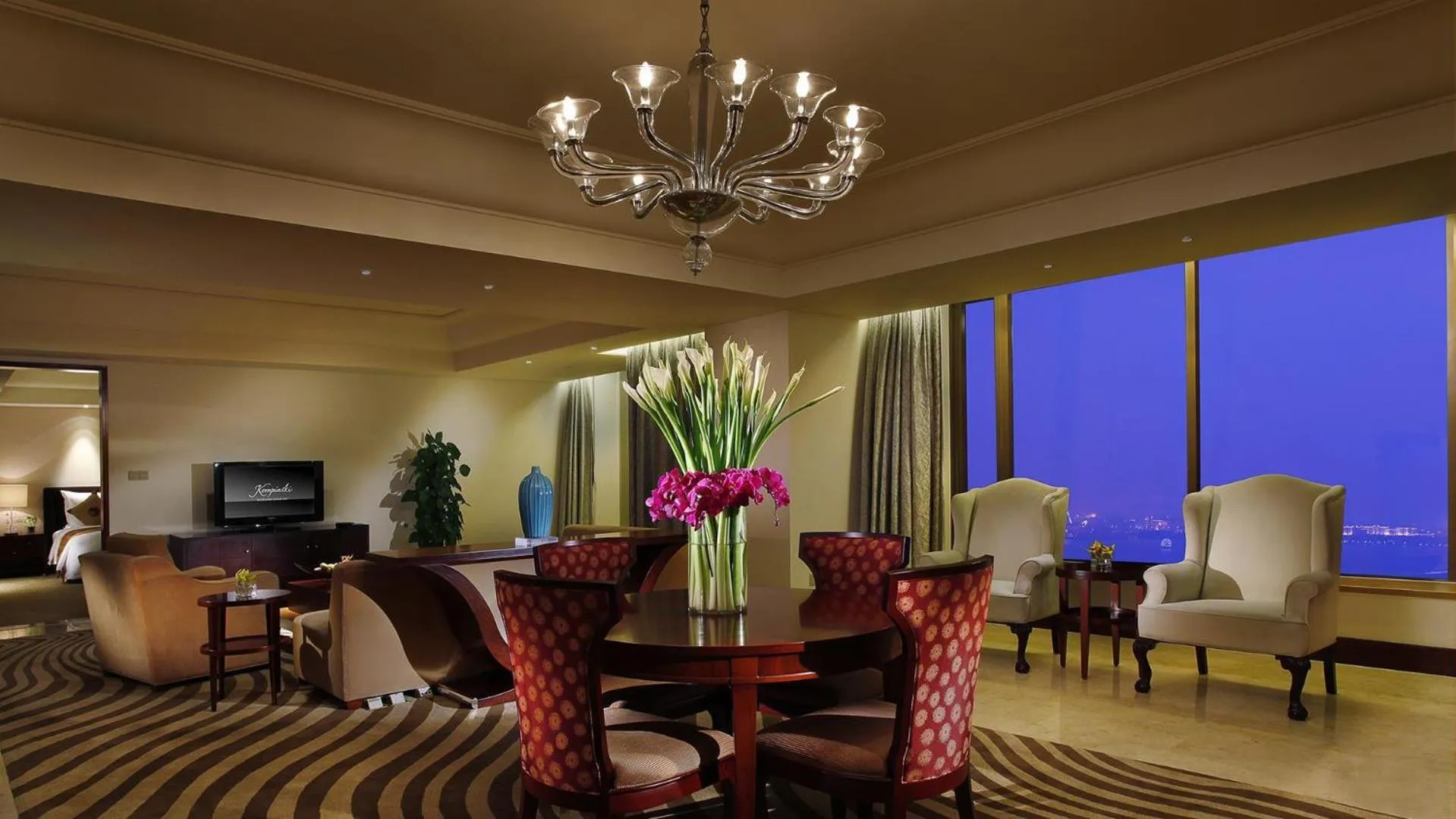 Photo of the whole room in Kempinski Hotel Suzhou