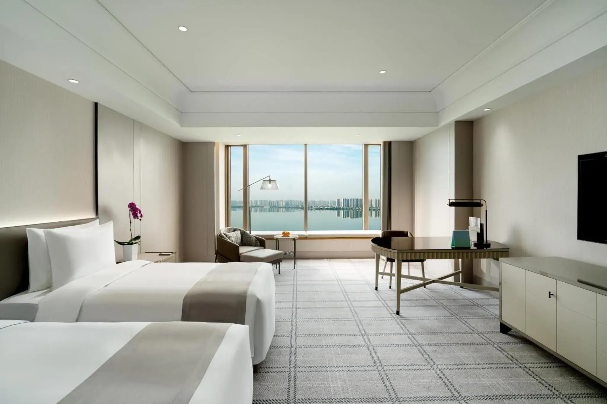 Premier Deluxe Lakeview Twin in Kempinski Hotel Suzhou Premier Deluxe Lakeview Twin in Kempinski Hotel Suzhou