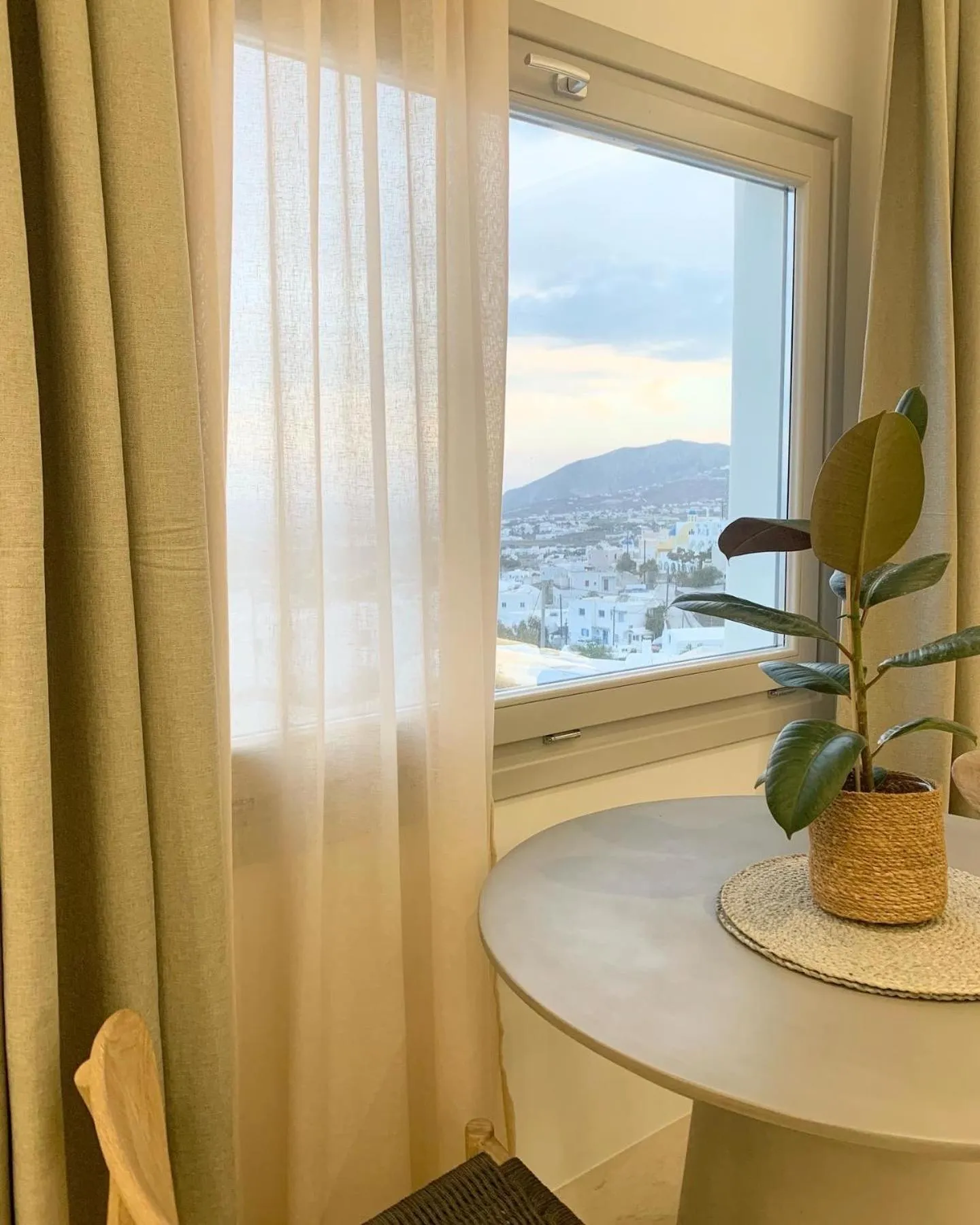 Mountain view in Mod Santorini Vegan Accommodation