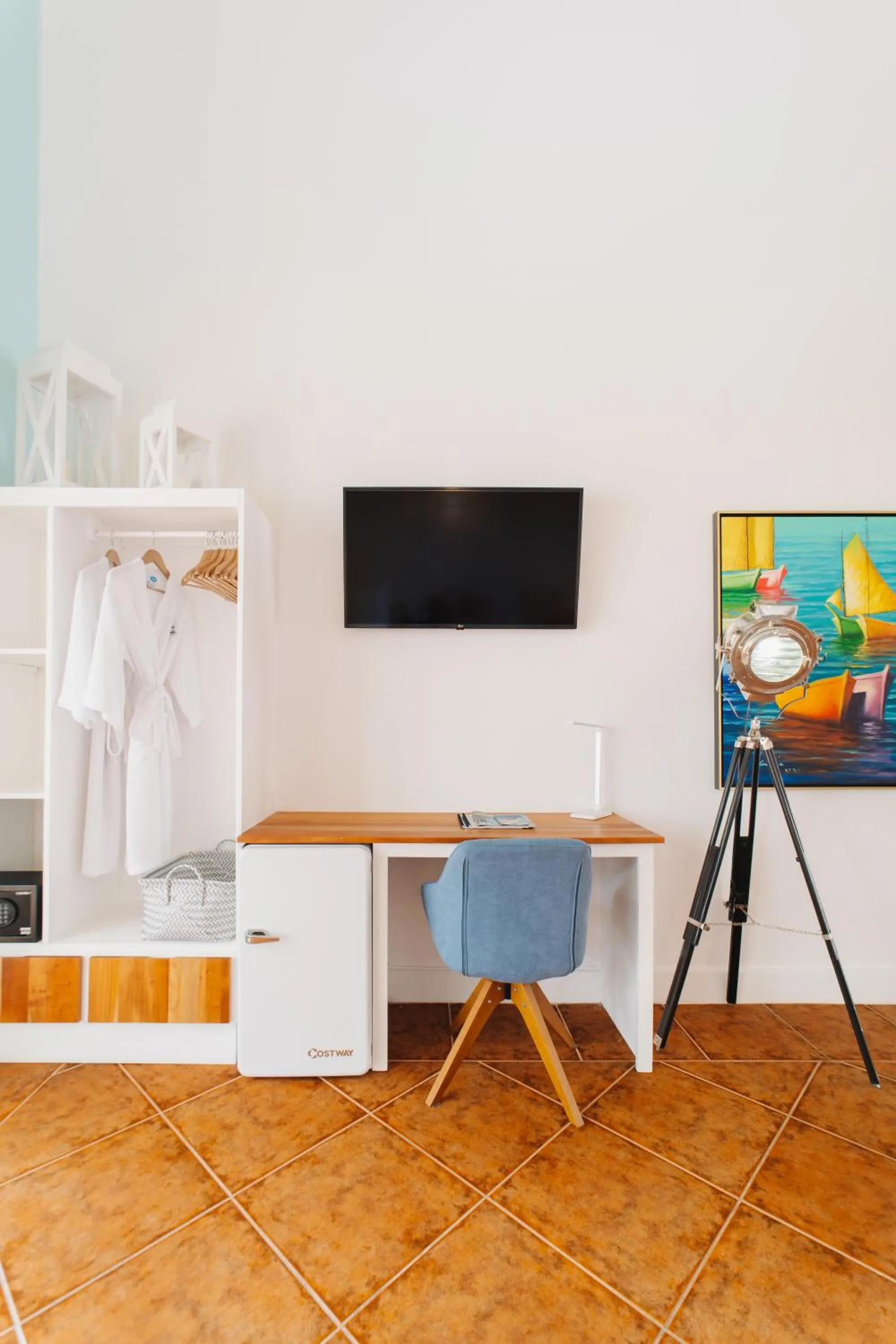 TV and multimedia in Blue Roatan Resort