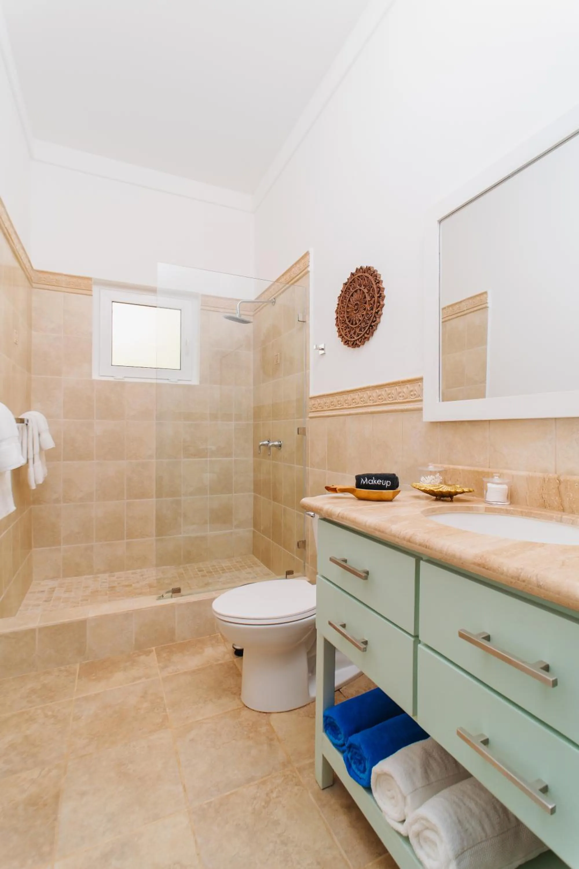 Shower in Blue Roatan Resort