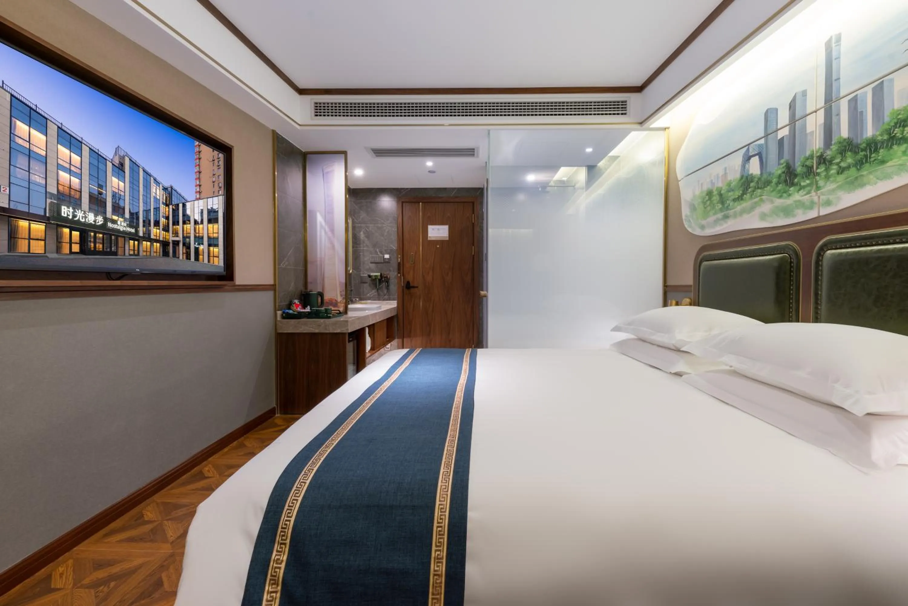 Bed in Nost algia S Hotel Beijing Guomao CBD 时光漫步S酒店 北京大望路地铁站店 Free fresh ground coffee,Free laundry service