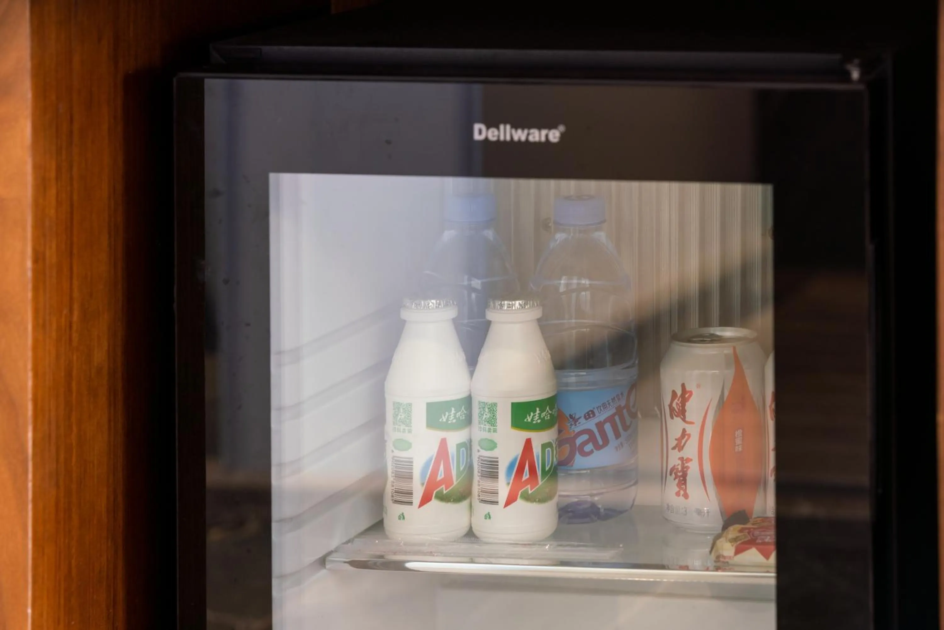 room service in Nost algia S Hotel Beijing Guomao CBD 时光漫步S酒店 北京大望路地铁站店 Free fresh ground coffee,Free laundry service