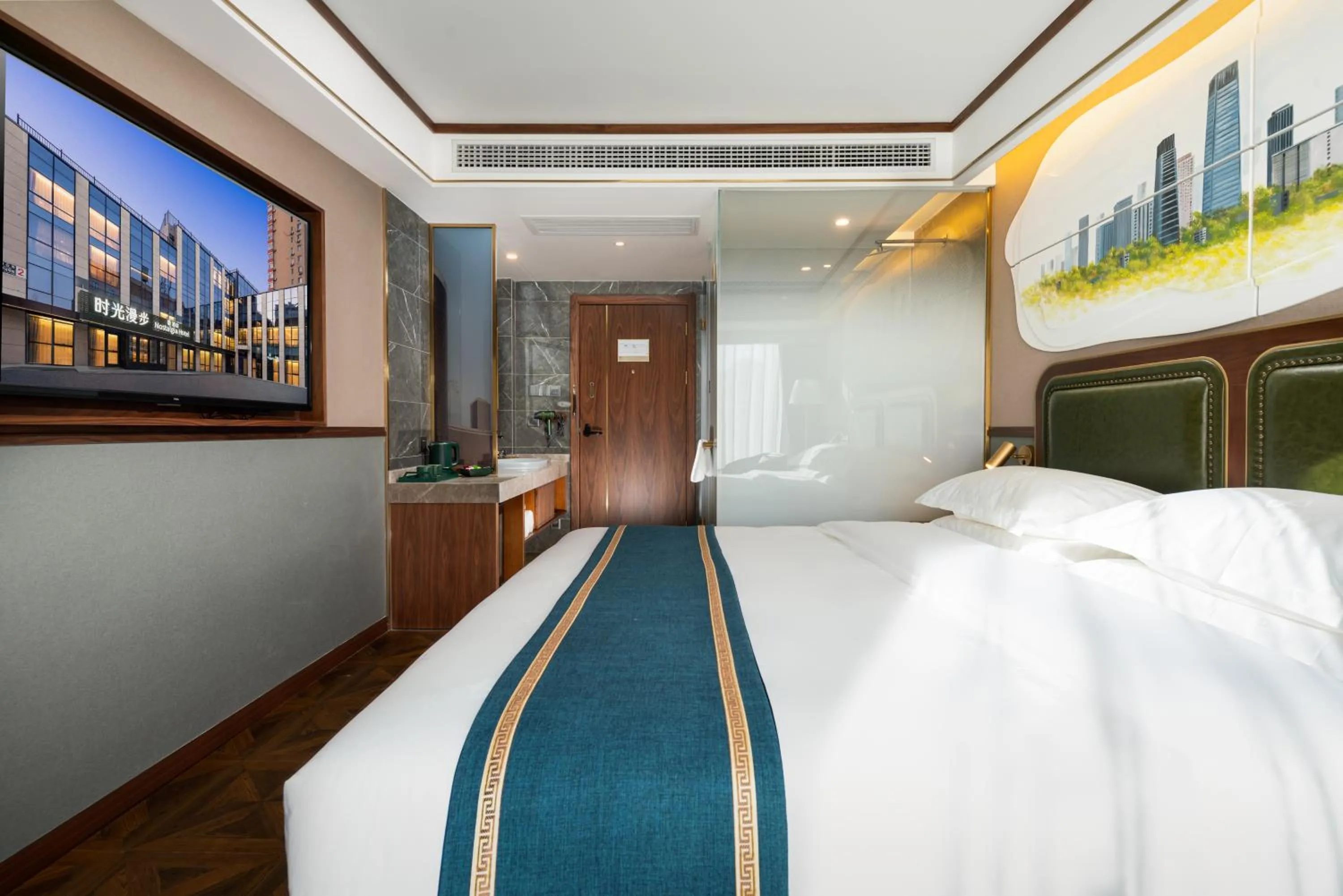 Bed in Nost algia S Hotel Beijing Guomao CBD 时光漫步S酒店 北京大望路地铁站店 Free fresh ground coffee,Free laundry service