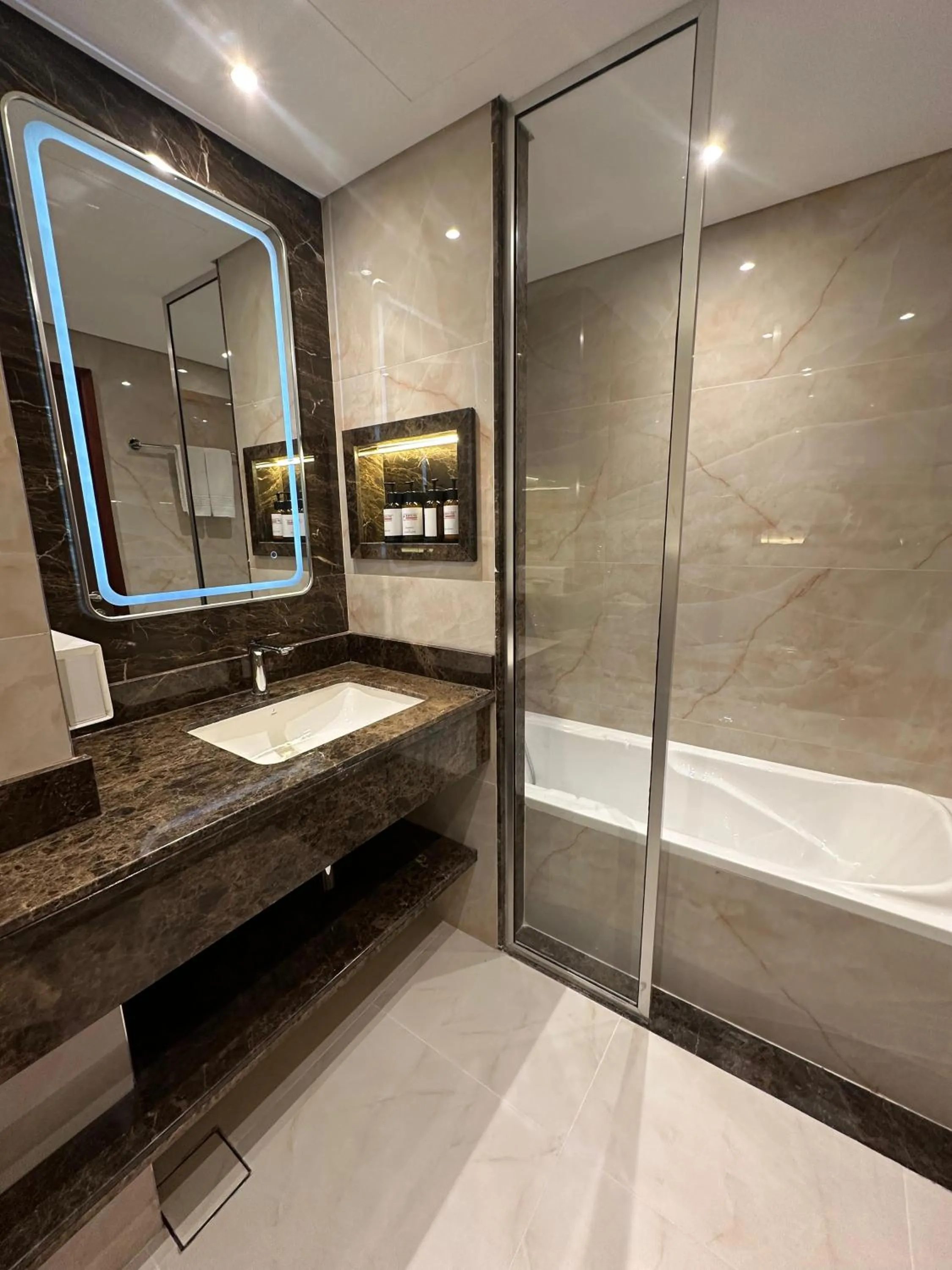 Bathroom in Dubai Grand Hotel by Fortune, Dubai Airport