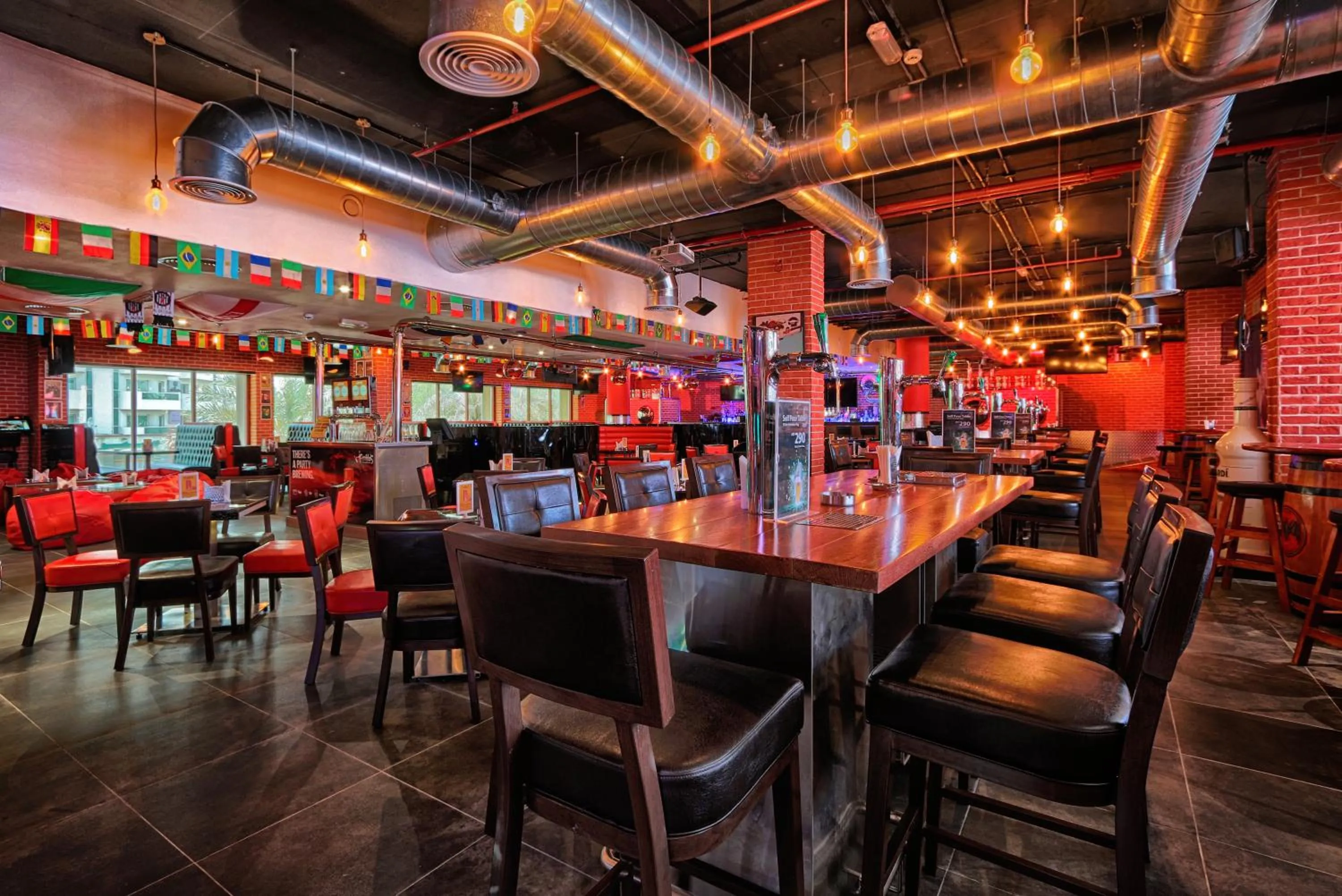 Restaurant/places to eat in Dubai Grand Hotel by Fortune, Dubai Airport