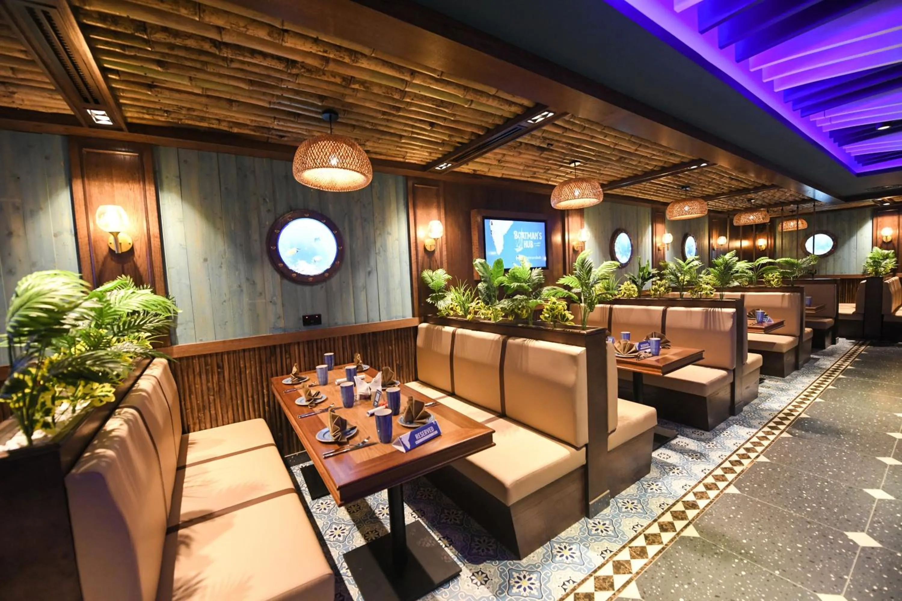 Restaurant/places to eat in Dubai Grand Hotel by Fortune, Dubai Airport