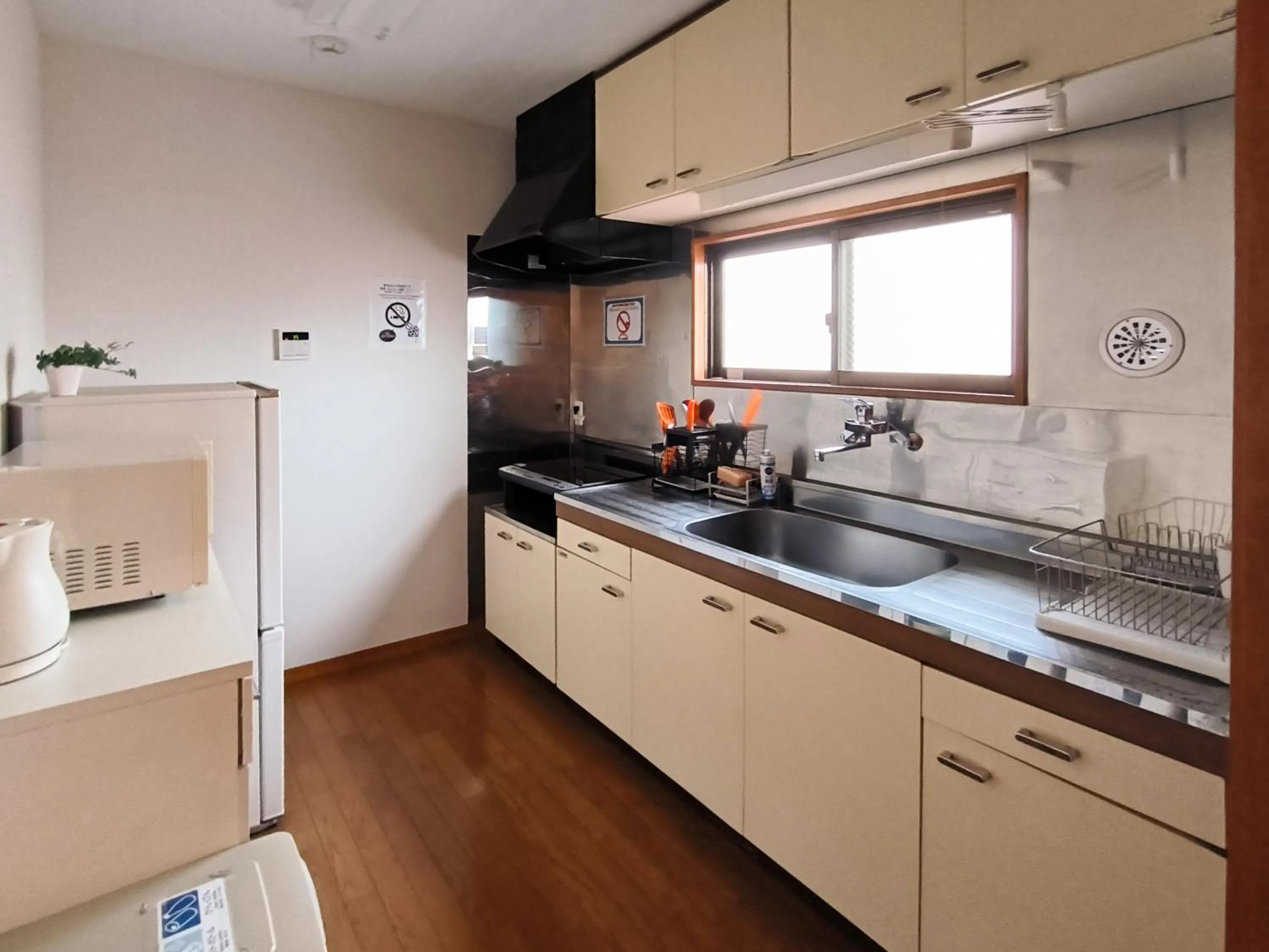 kitchen in Ostay Numabukuro Hotel Apartment