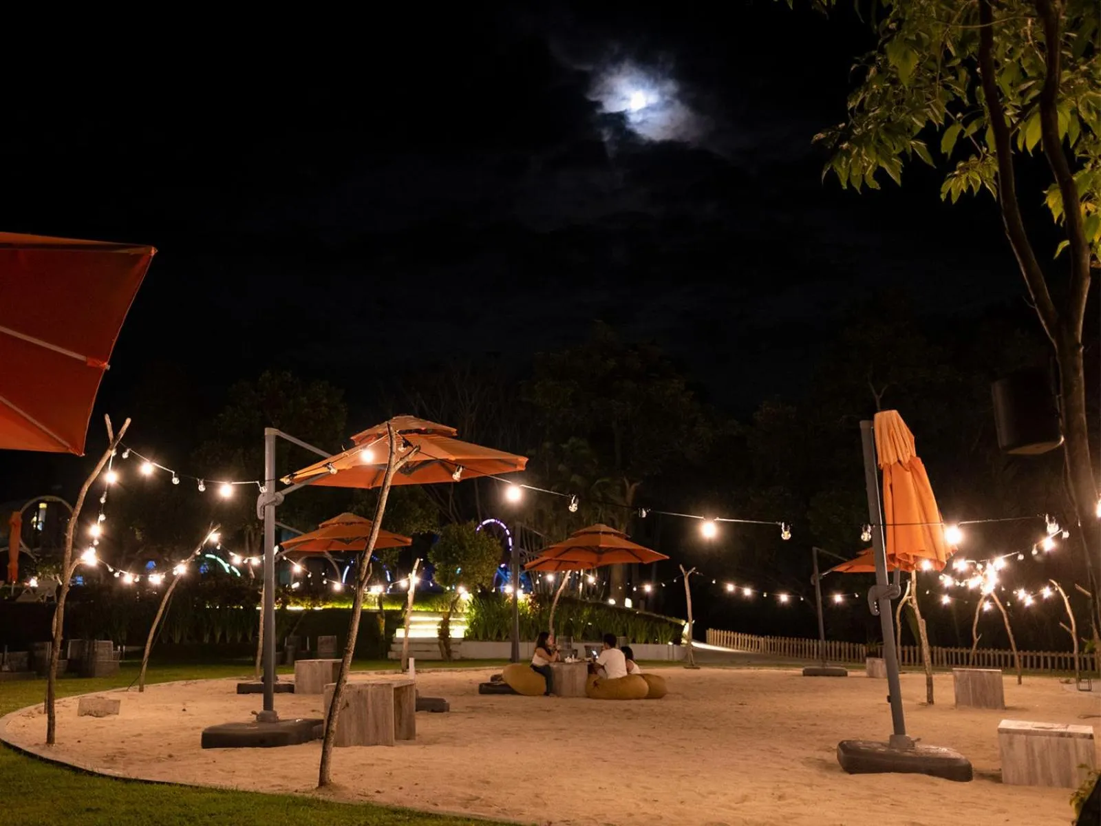 Area and facilities in Cocoons Club Laiya