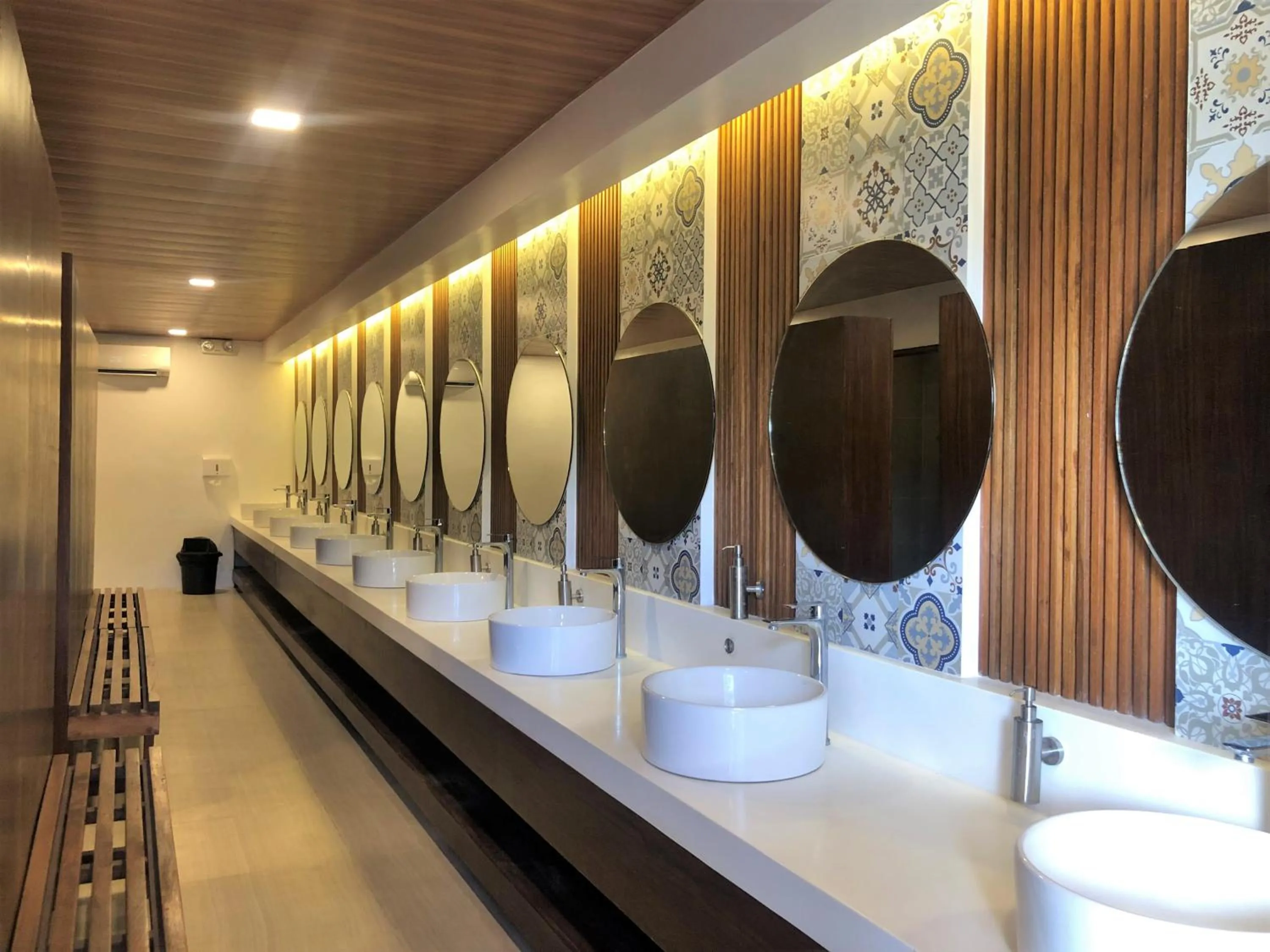 Public Bath in Cocoons Club Laiya