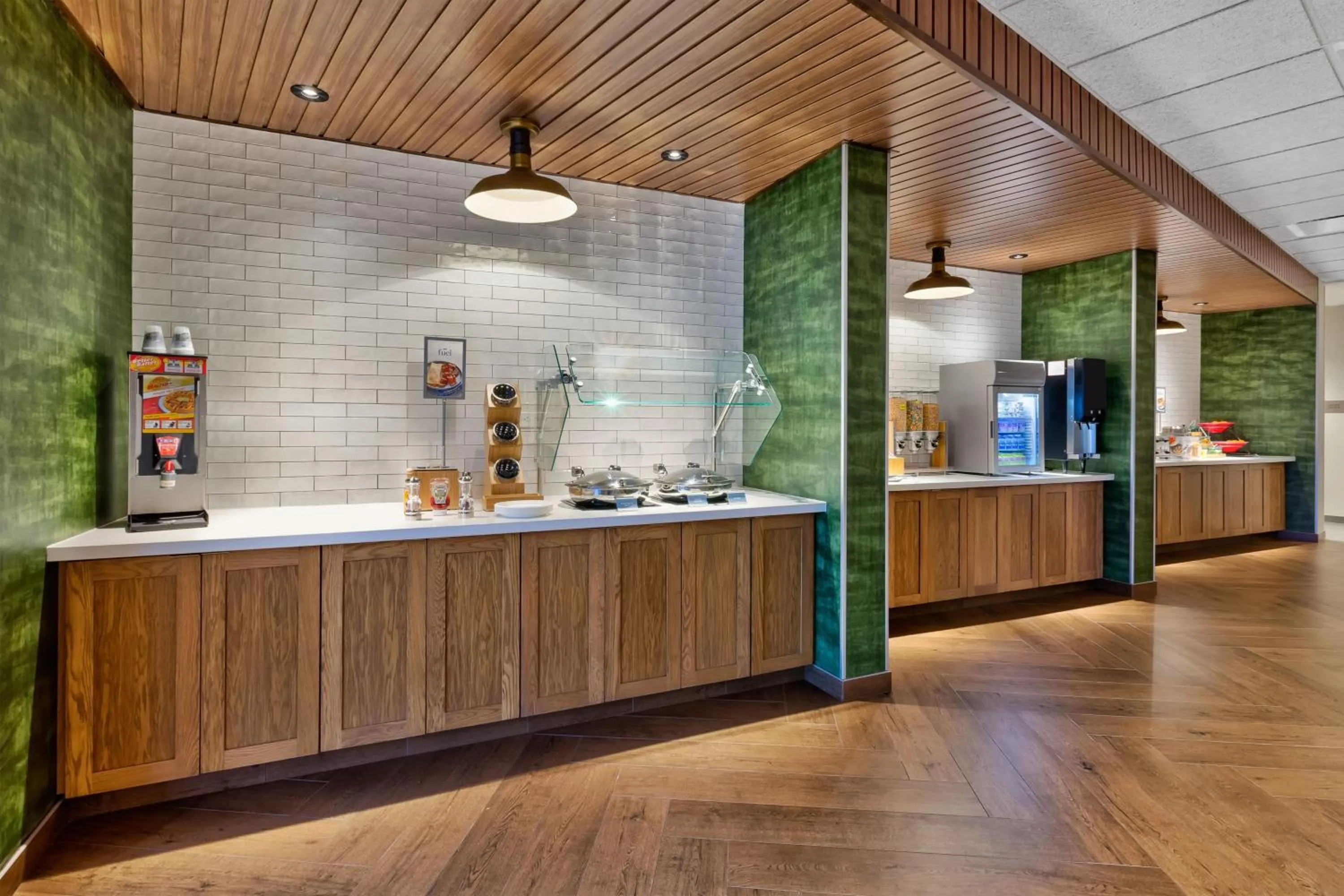 Breakfast in Fairfield by Marriott Inn & Suites Grand Rapids North